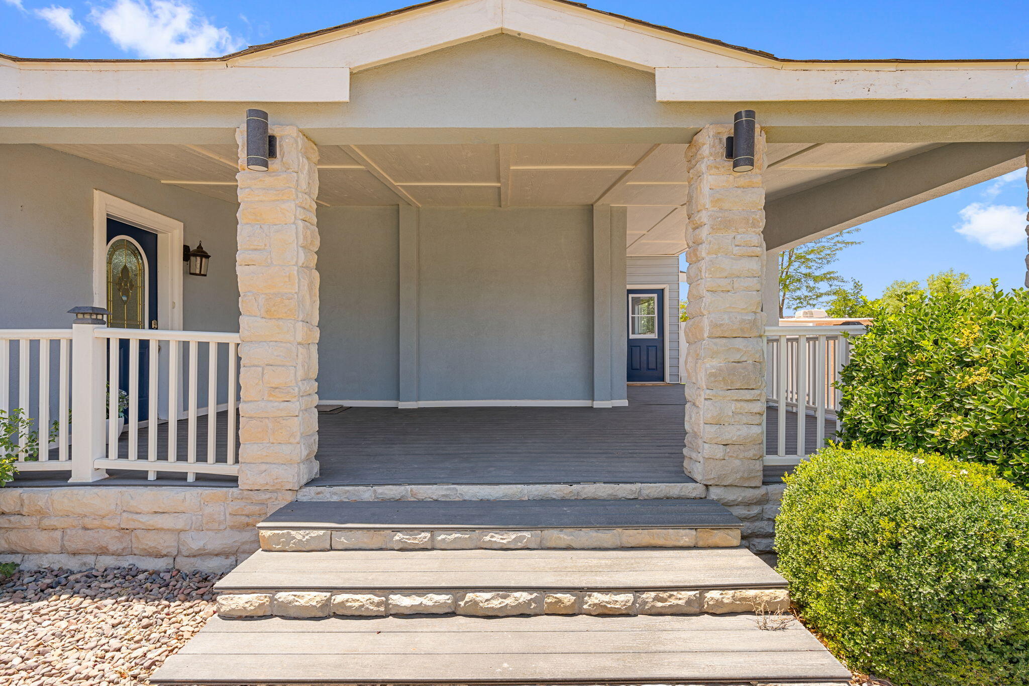 CANYON RIDGE - Residential