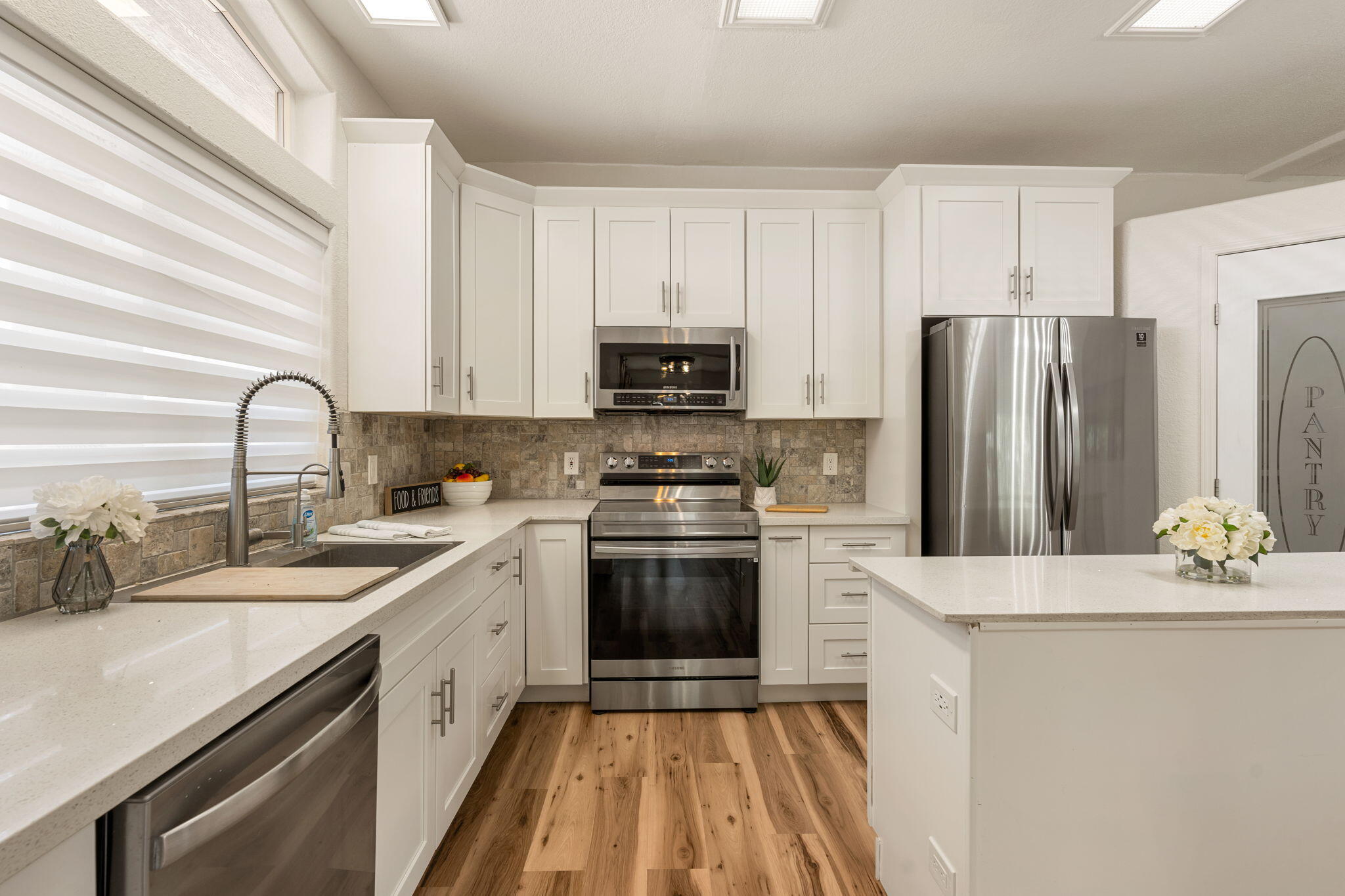 CANYON RIDGE - Residential