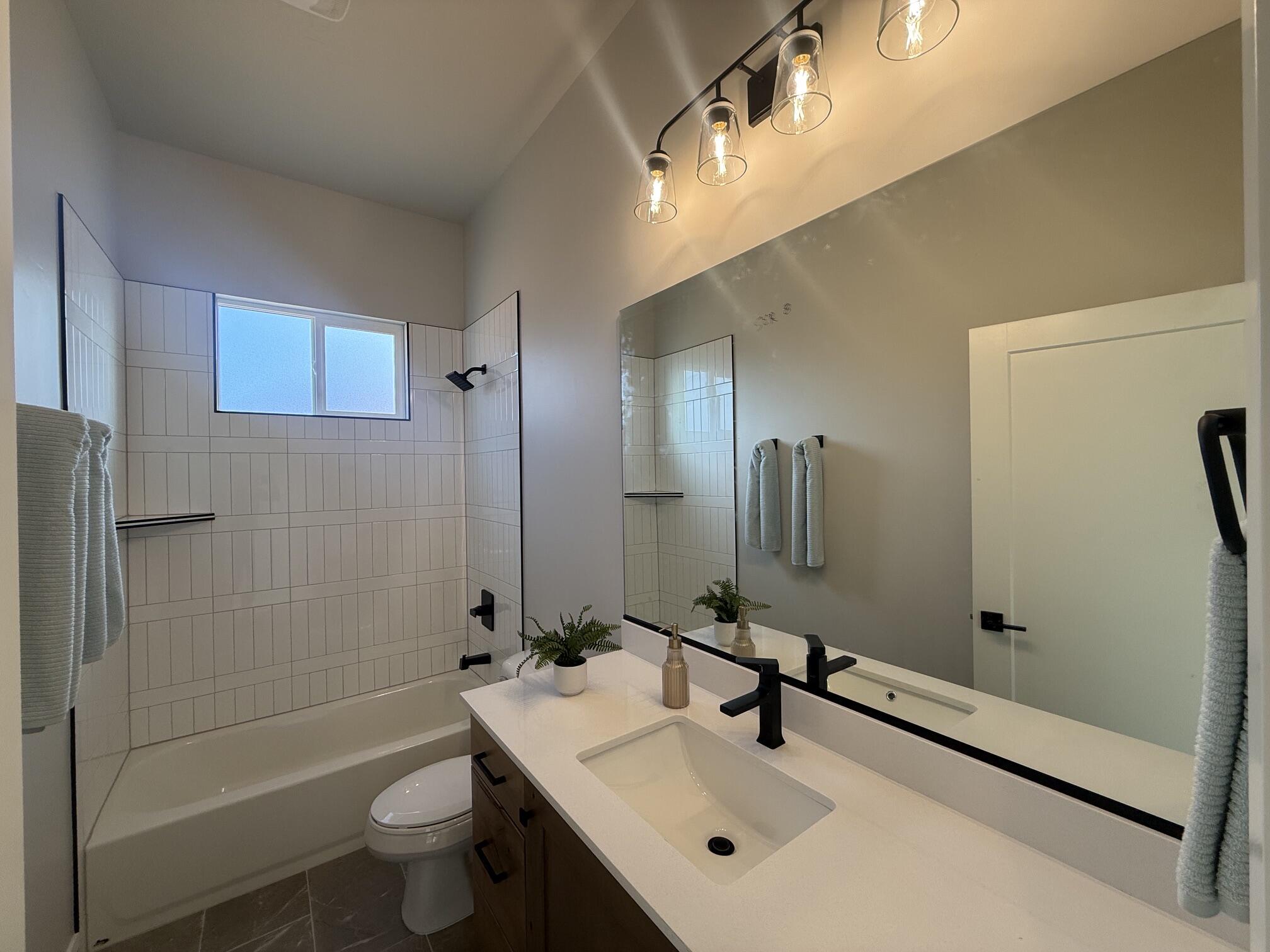SERENITY ESTATES - Residential