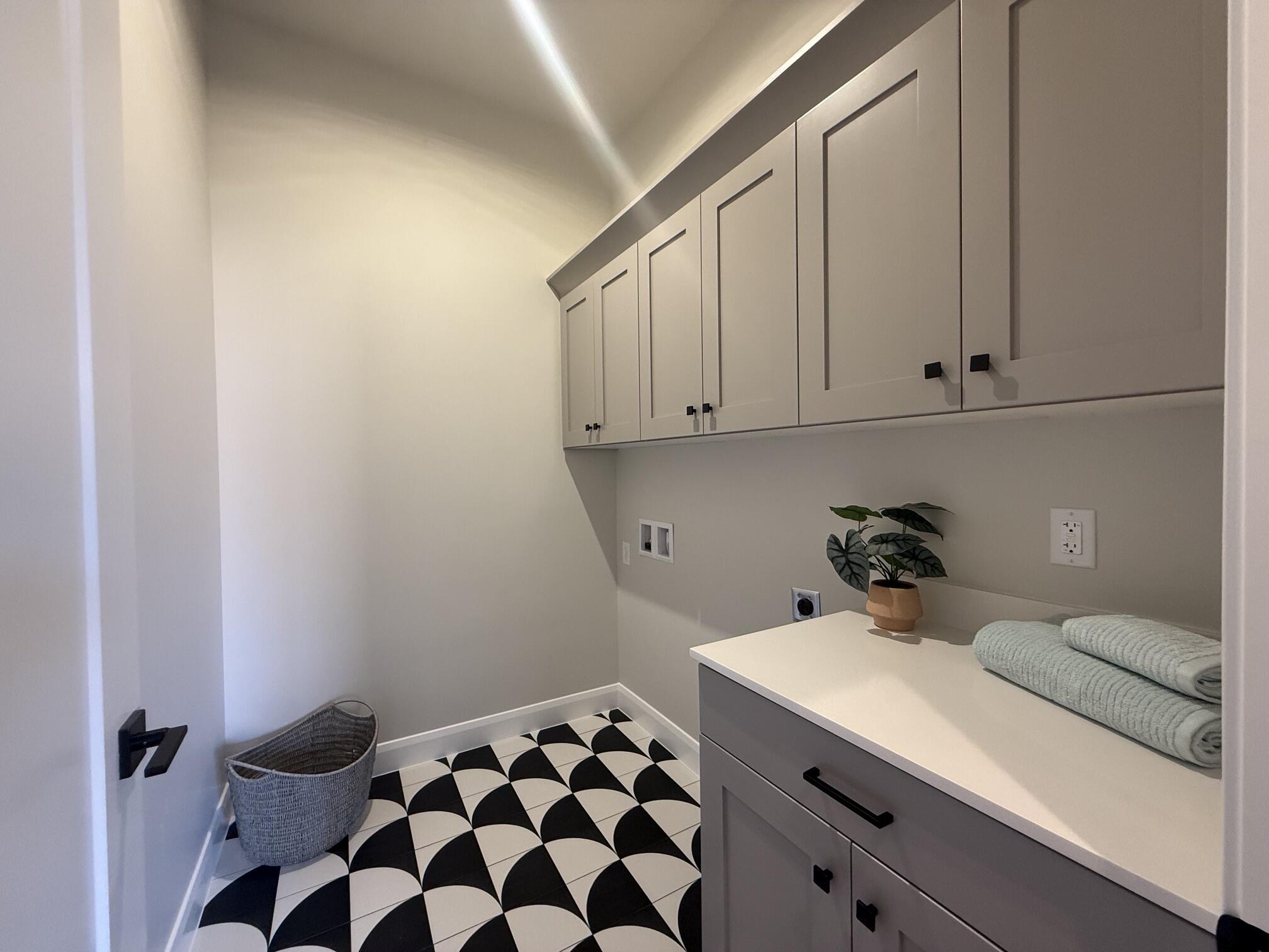 SERENITY ESTATES - Residential