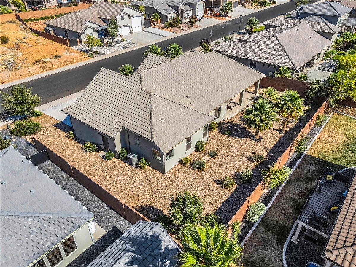 DIXIE SPRINGS - Residential