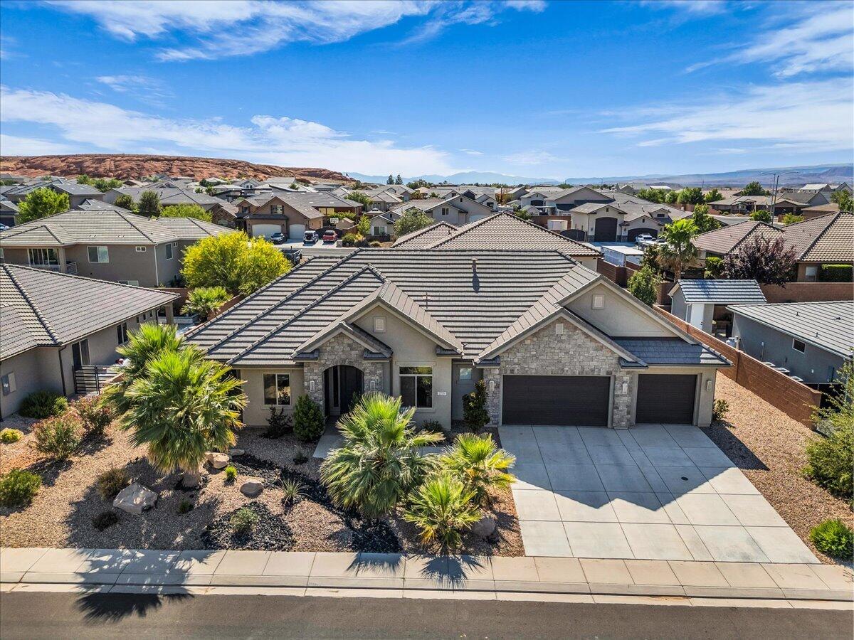 DIXIE SPRINGS - Residential