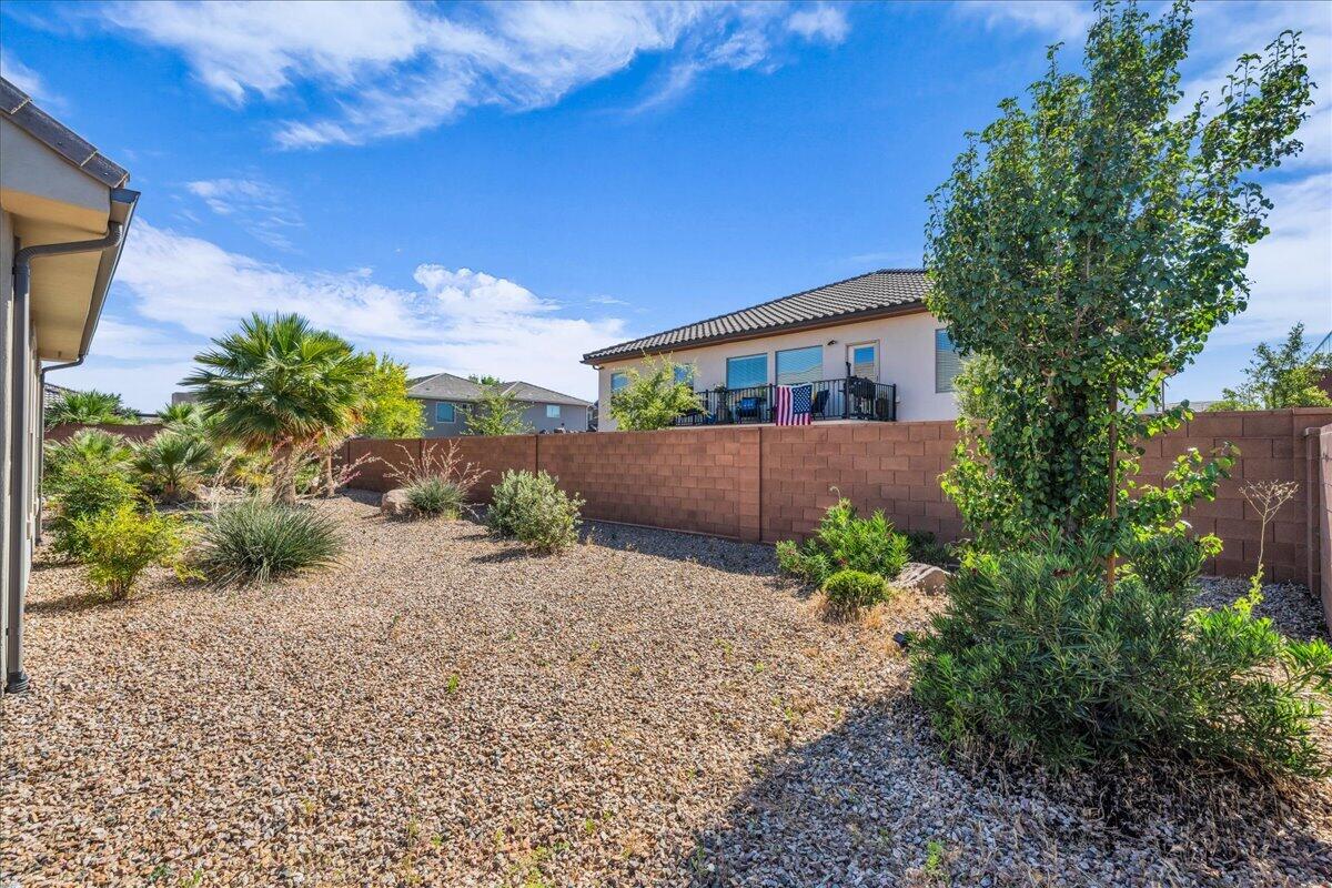 DIXIE SPRINGS - Residential