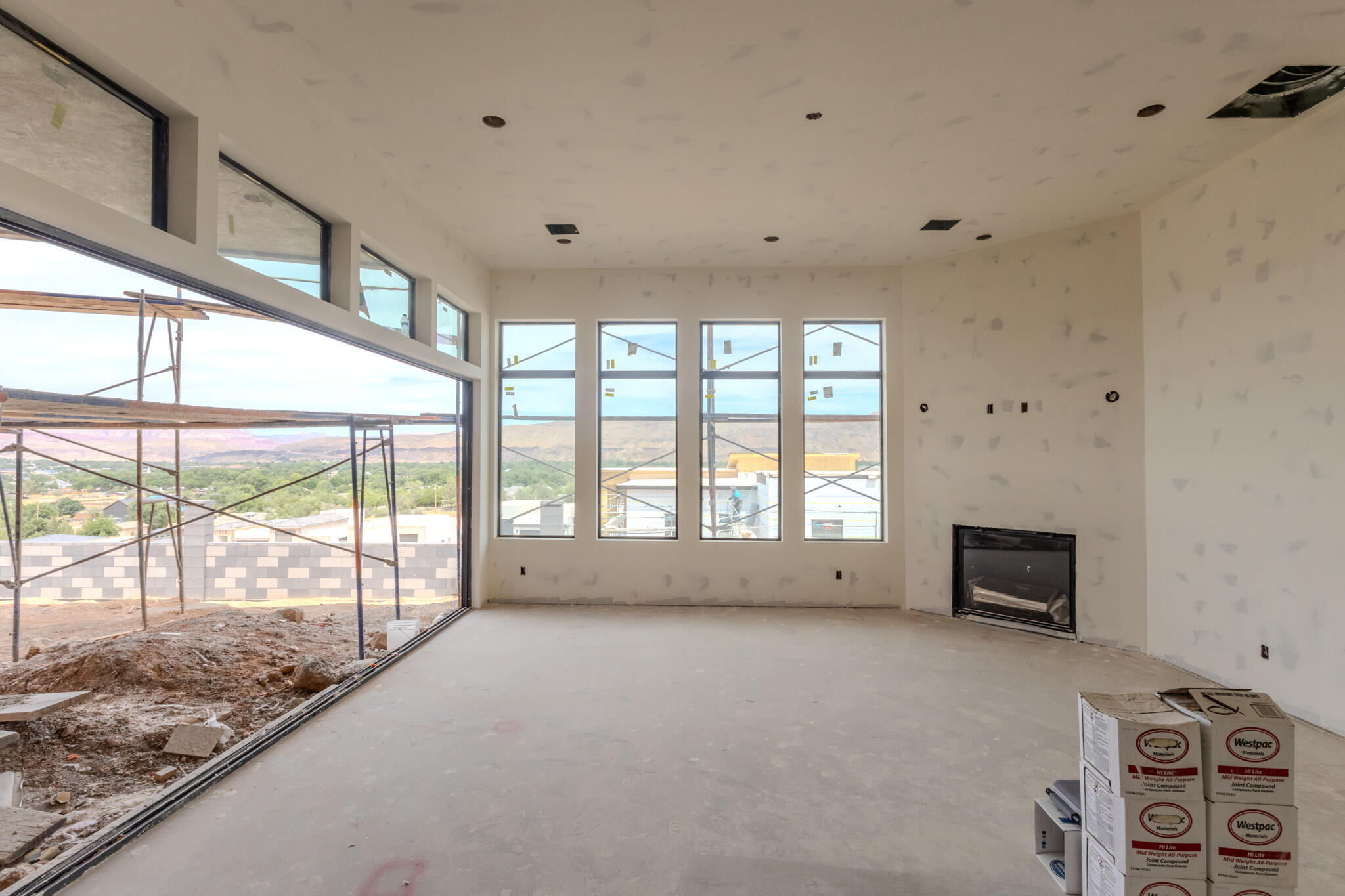 MOUNTAIN VIEW ESTATES - Residential