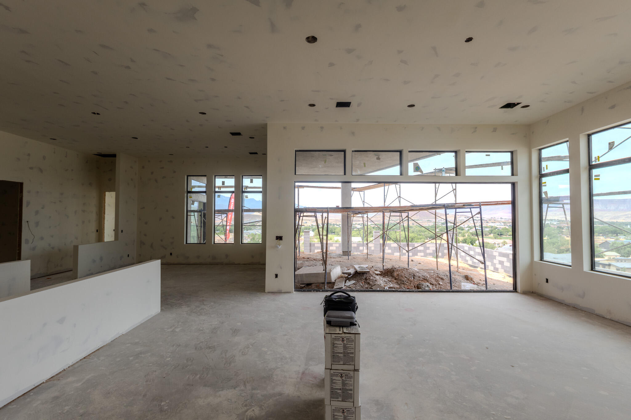 MOUNTAIN VIEW ESTATES - Residential