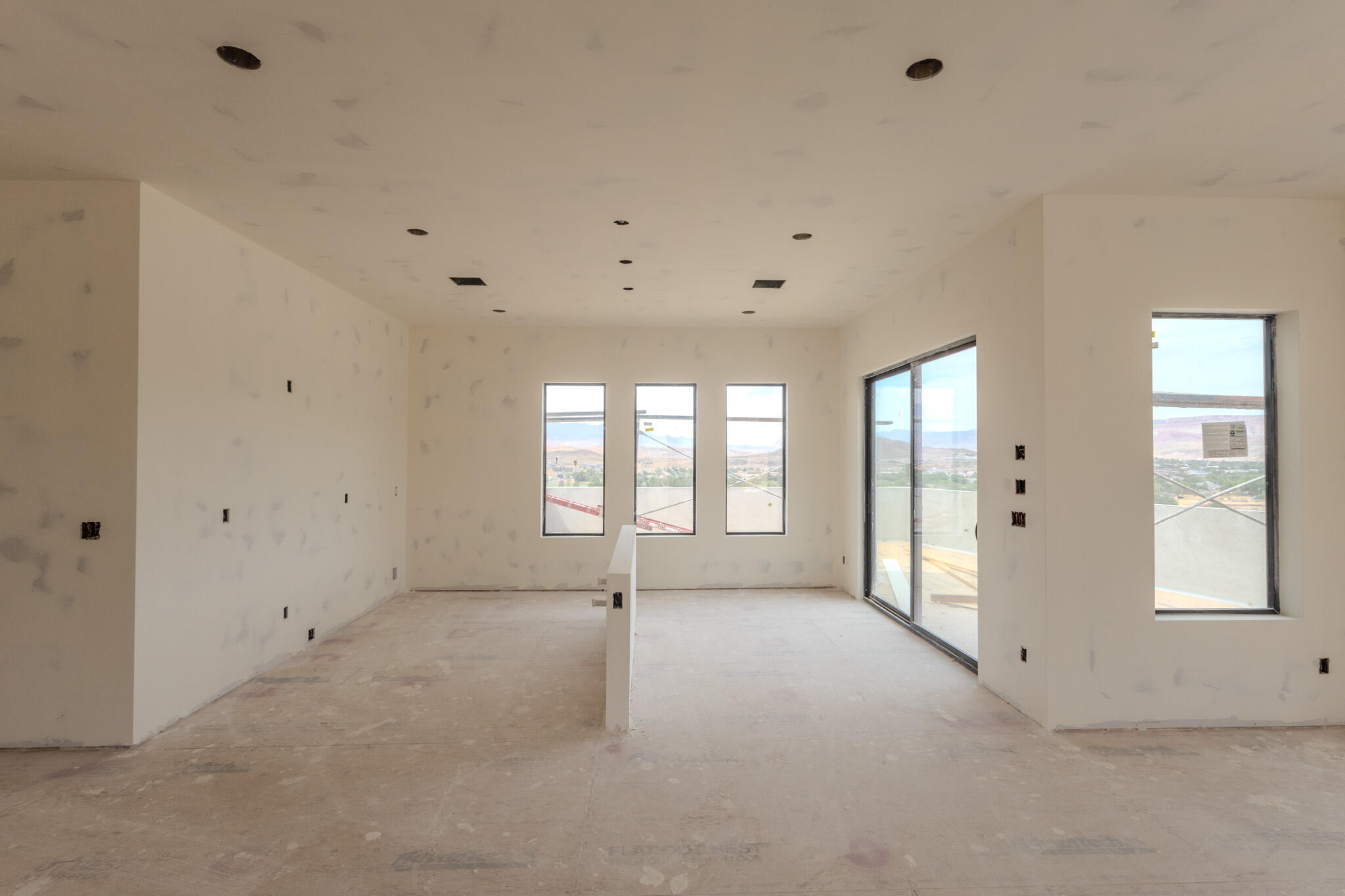 MOUNTAIN VIEW ESTATES - Residential
