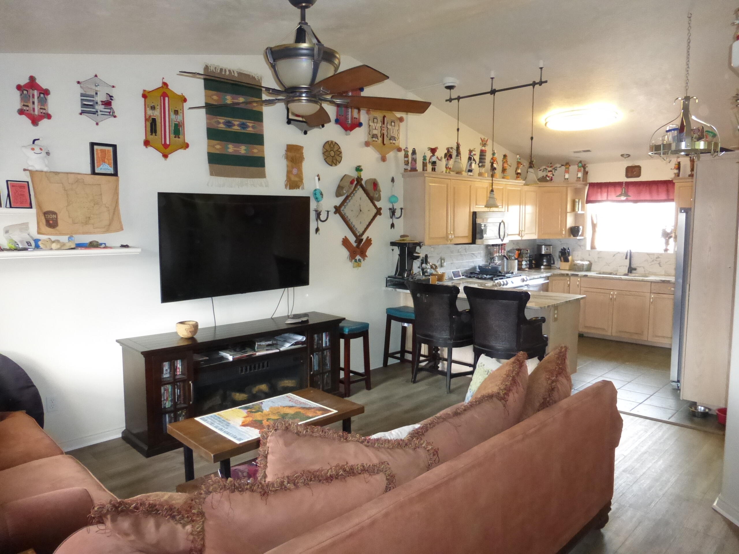 CANYON COTTONWOODS - Residential Income
