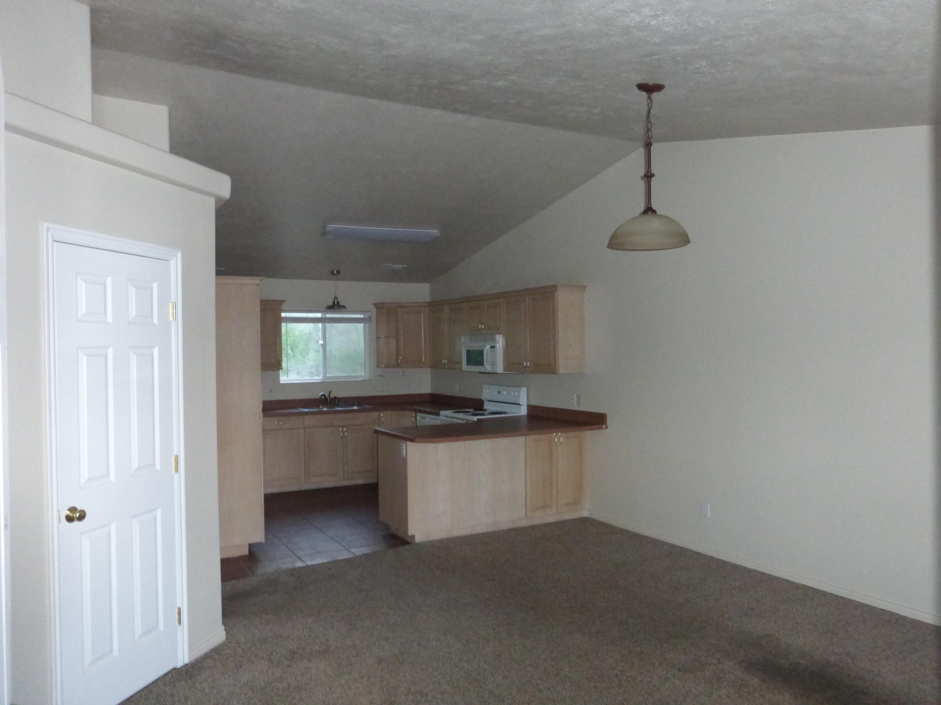 CANYON COTTONWOODS - Residential Income