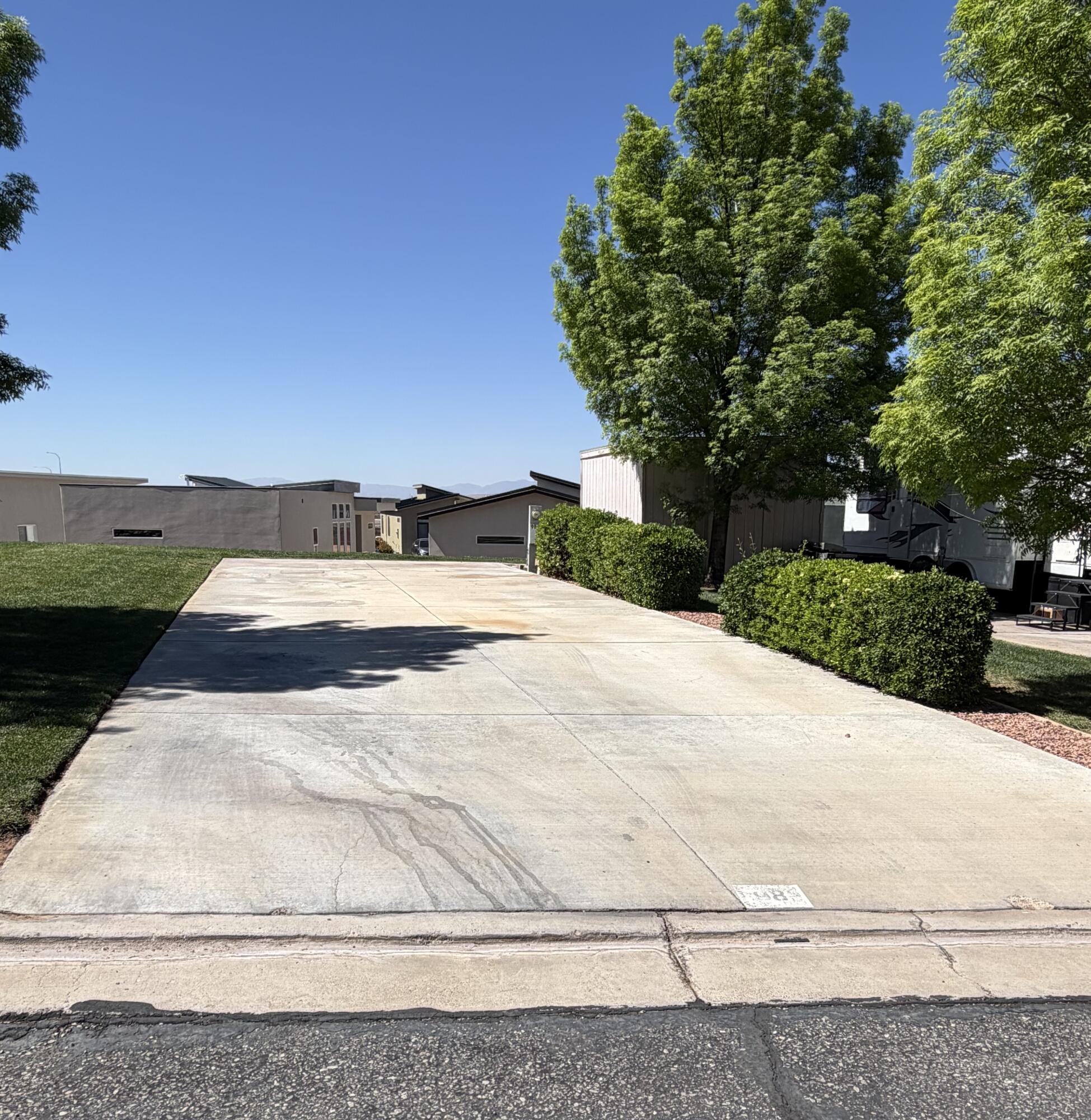 CANYONS RV RESORT - Land