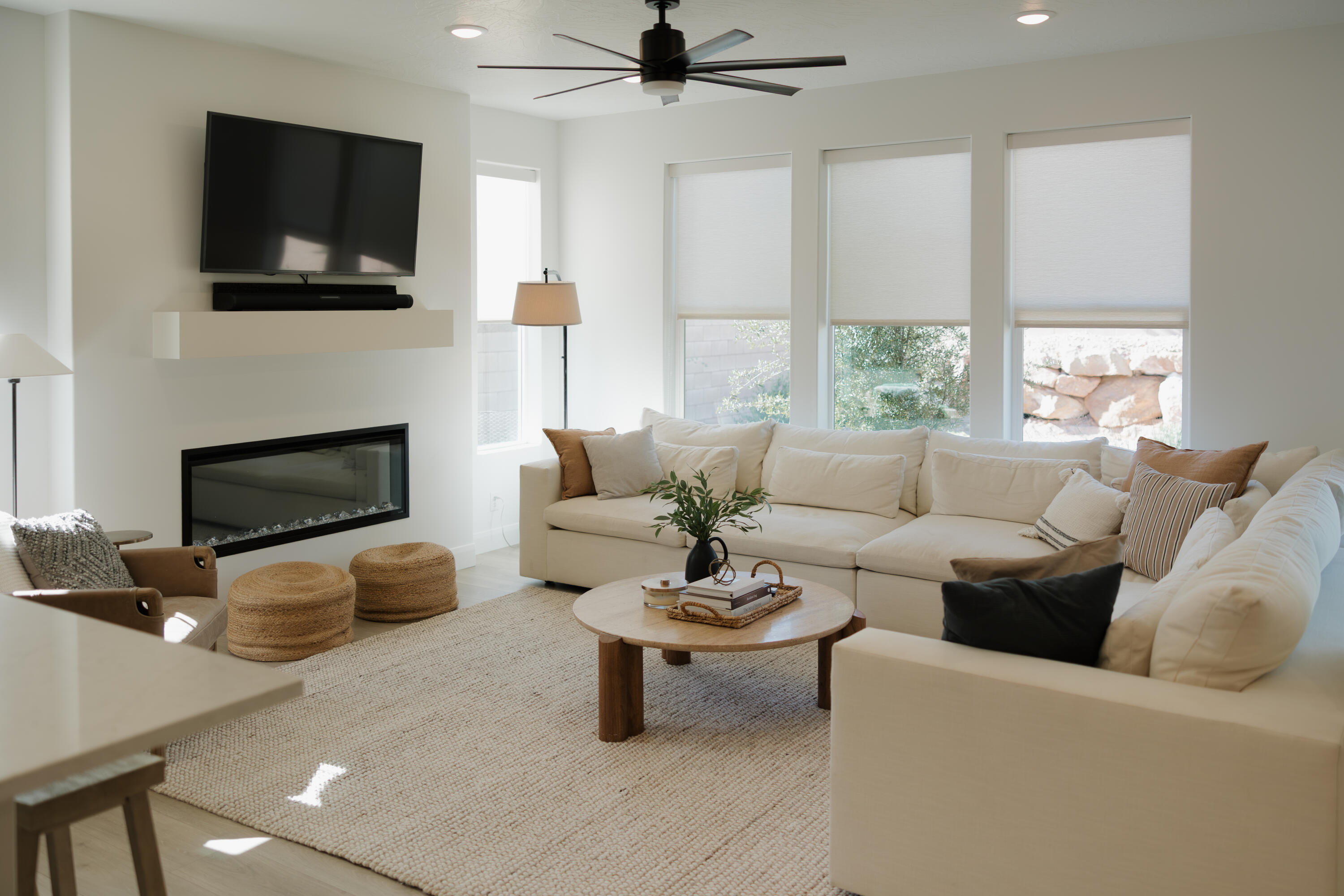 DESERT COLOR SAGE HAVEN - Residential