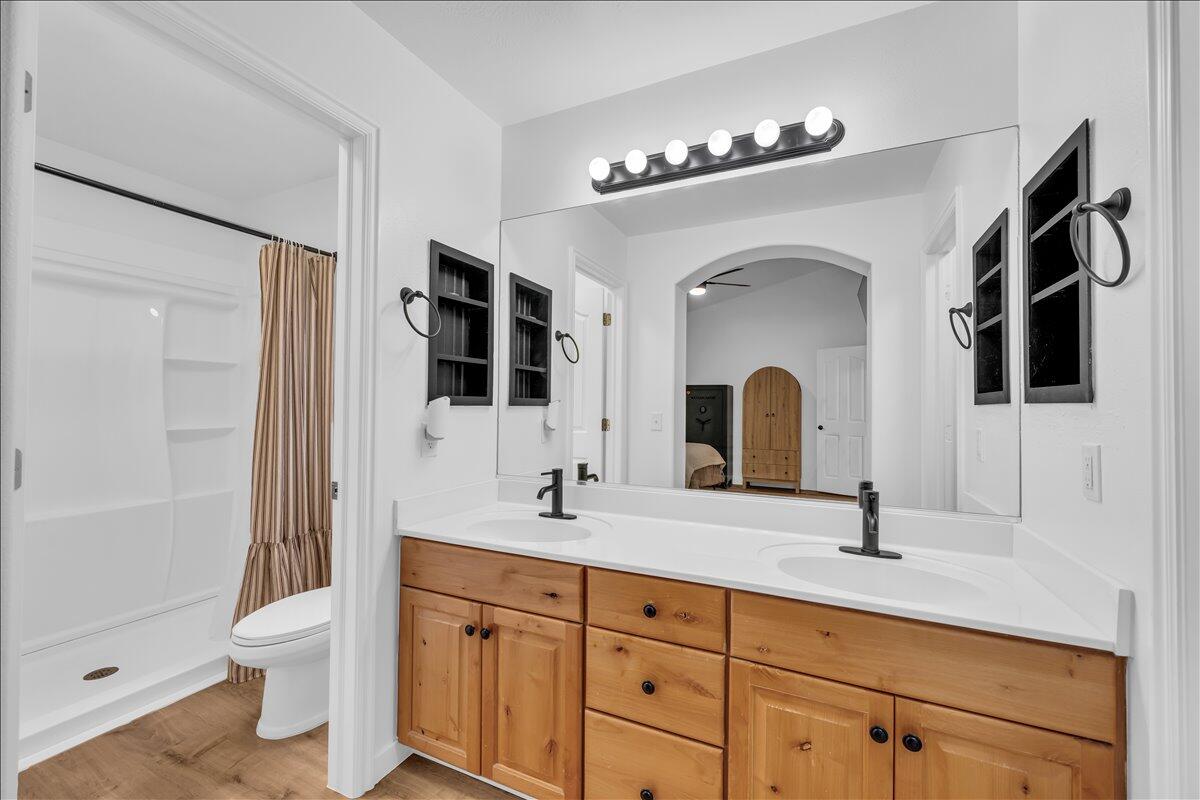 RIVER RIDGE GARDEN HOMES - Residential