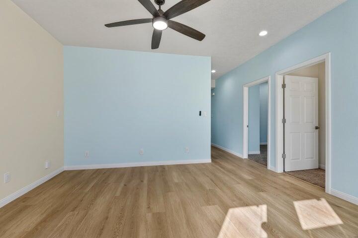 ENTERPRISE TOWNSITE - Residential