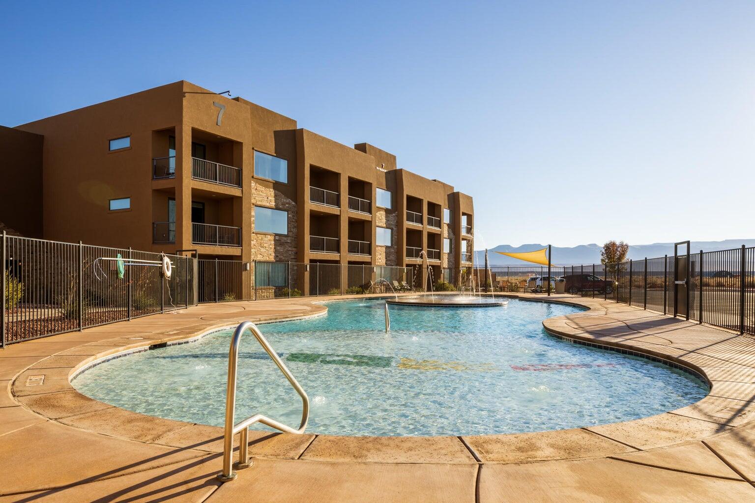 VILLAS AT SAND HOLLOW - Residential