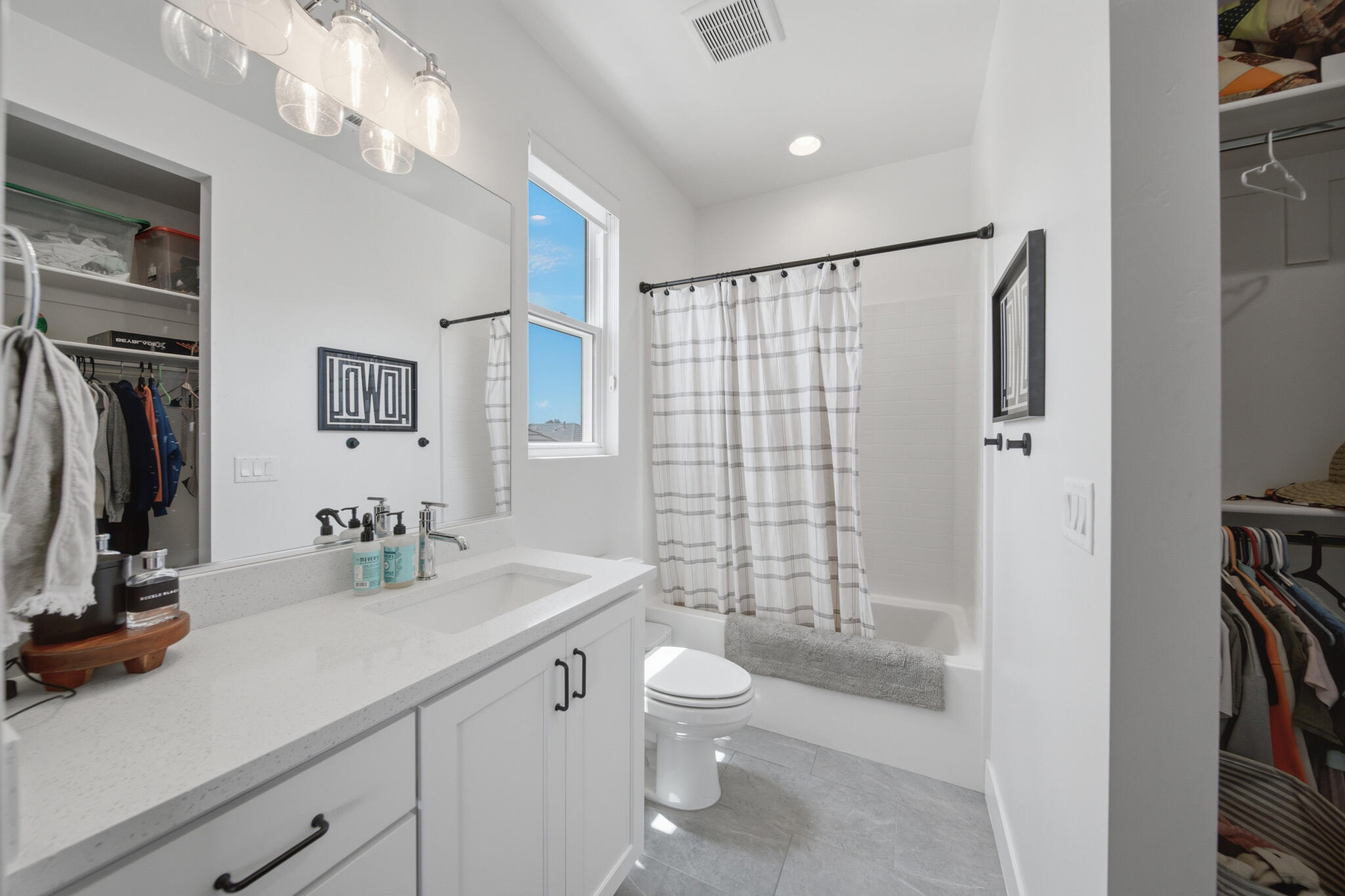HERITAGE PLACE - Residential