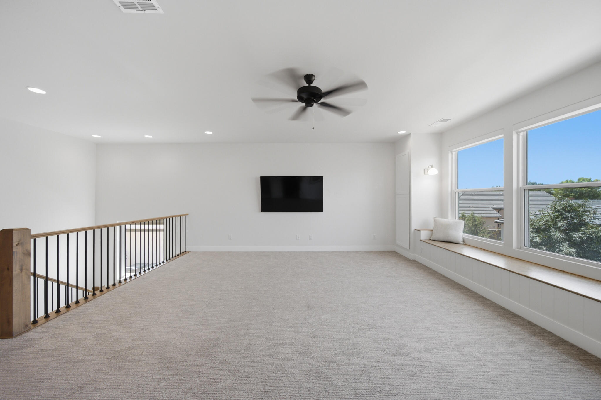HERITAGE PLACE - Residential