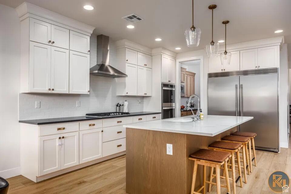 HERITAGE PLACE - Residential