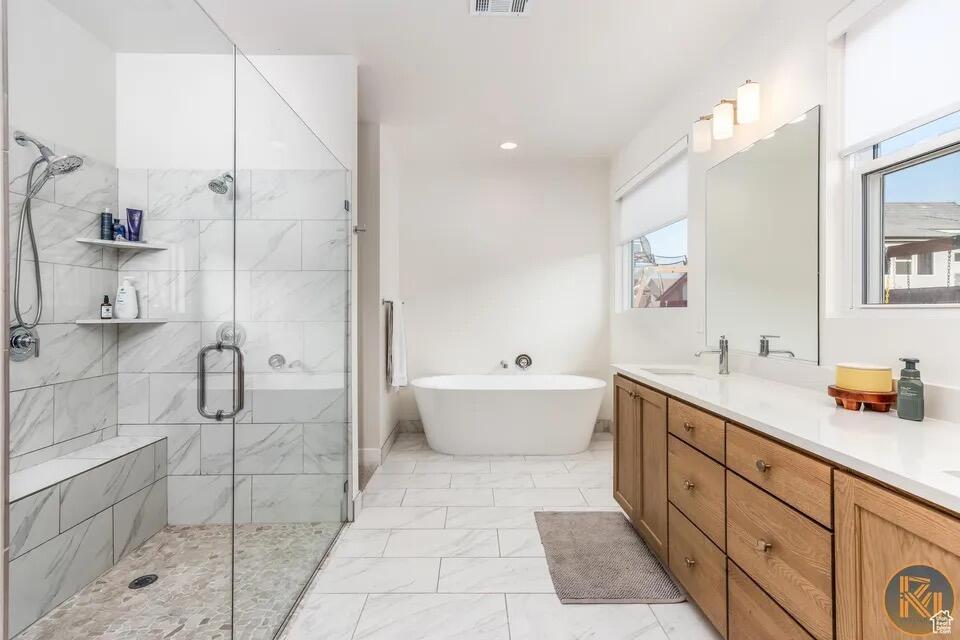 HERITAGE PLACE - Residential