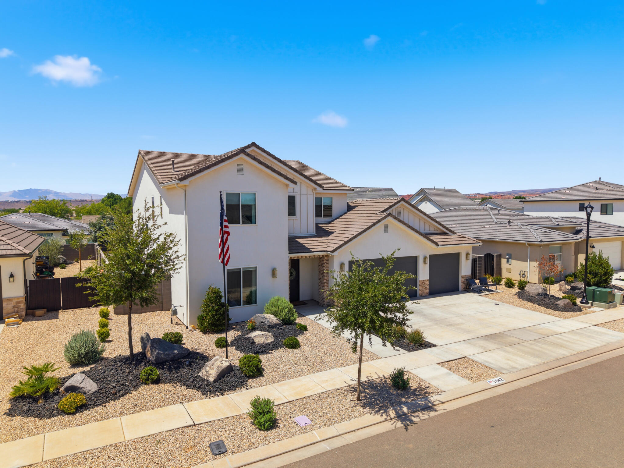 HERITAGE PLACE - Residential