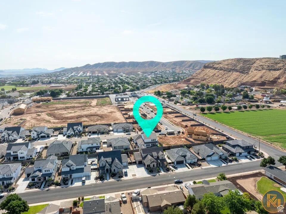 HERITAGE PLACE - Residential