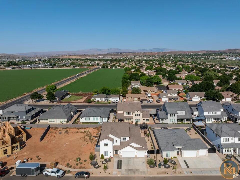 HERITAGE PLACE - Residential