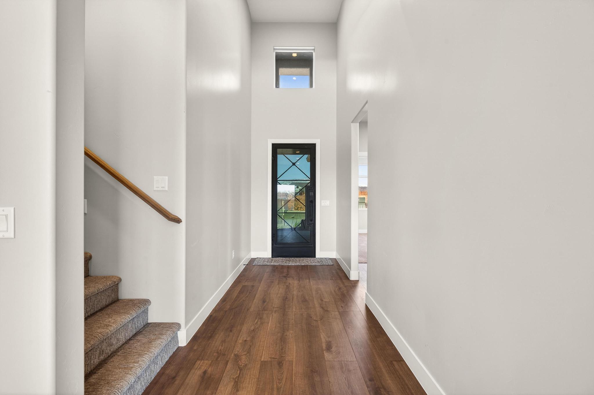 BLACK STONE - Residential
