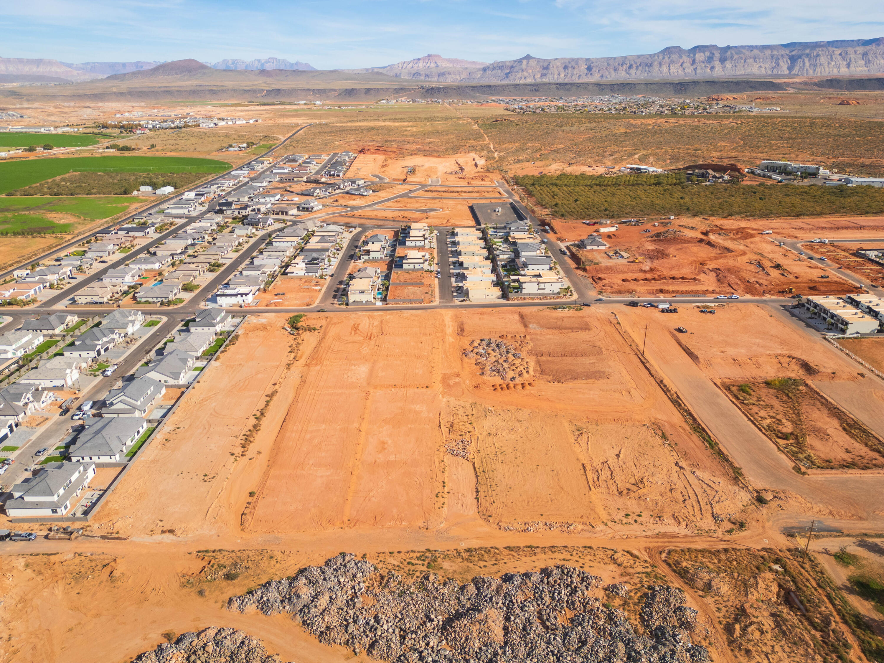 SYCAMORE VILLAGE - Land