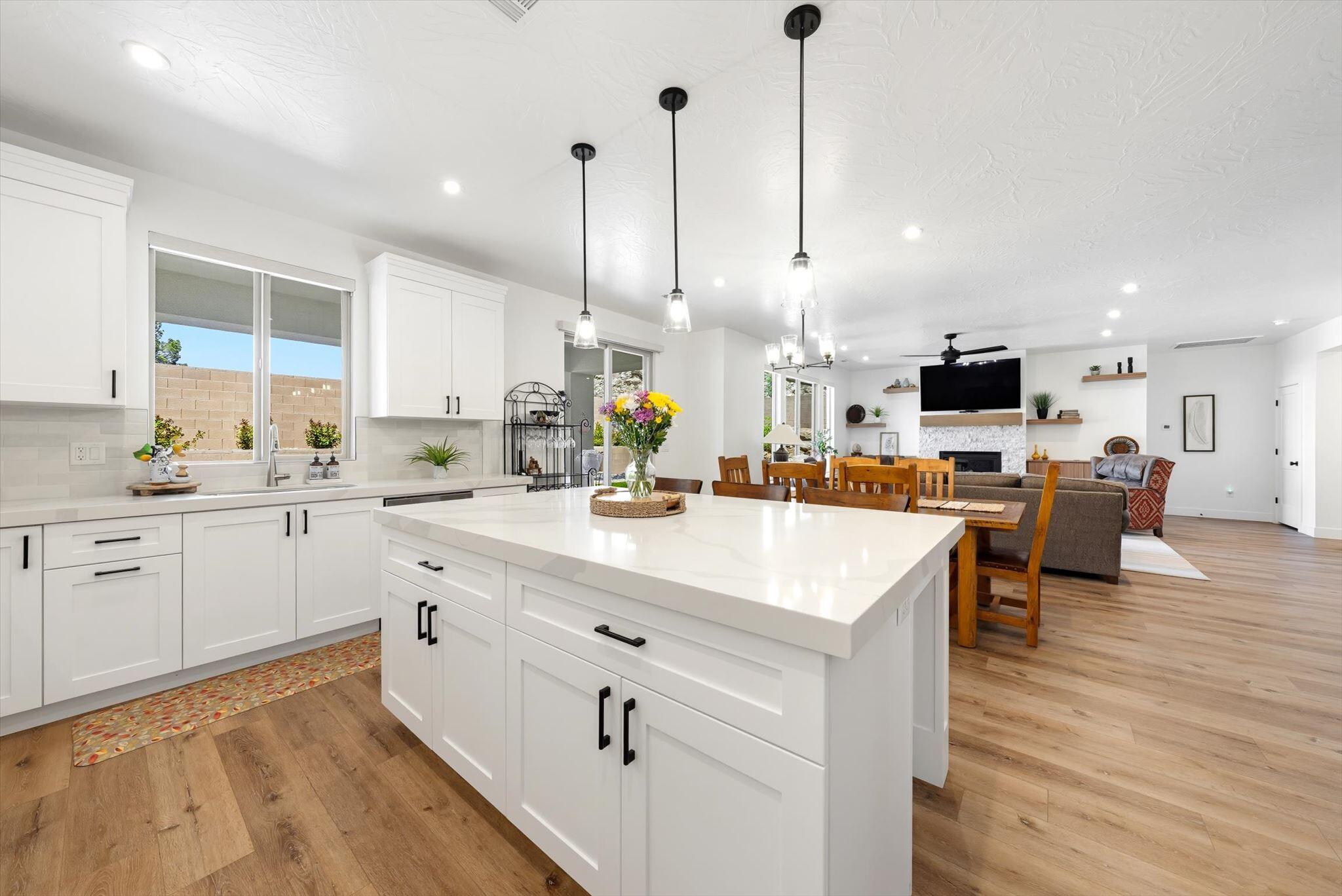 COTTAM COVE - Residential
