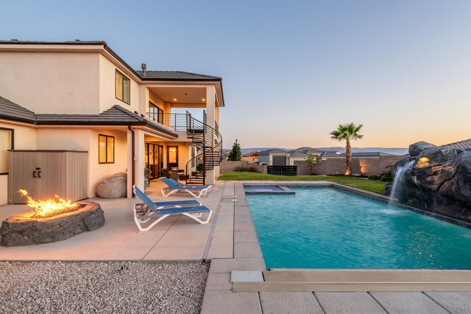 DESERT VIEW - Residential