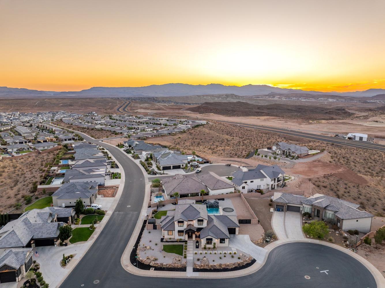 DESERT VIEW - Residential