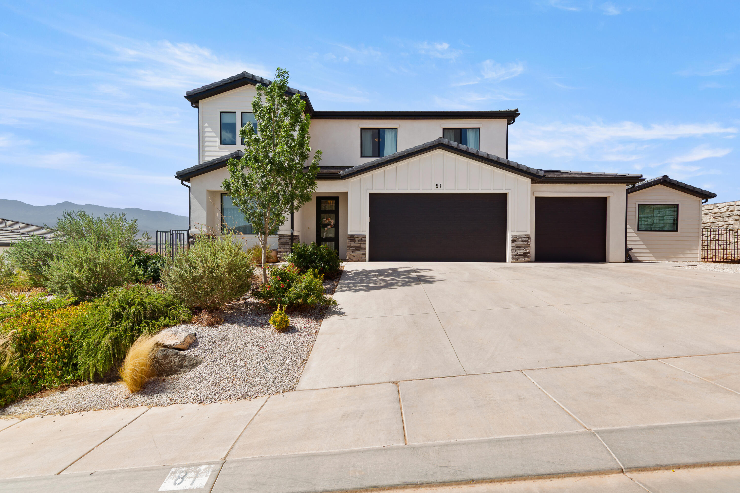 COTTONWOOD HOLLOW - Residential