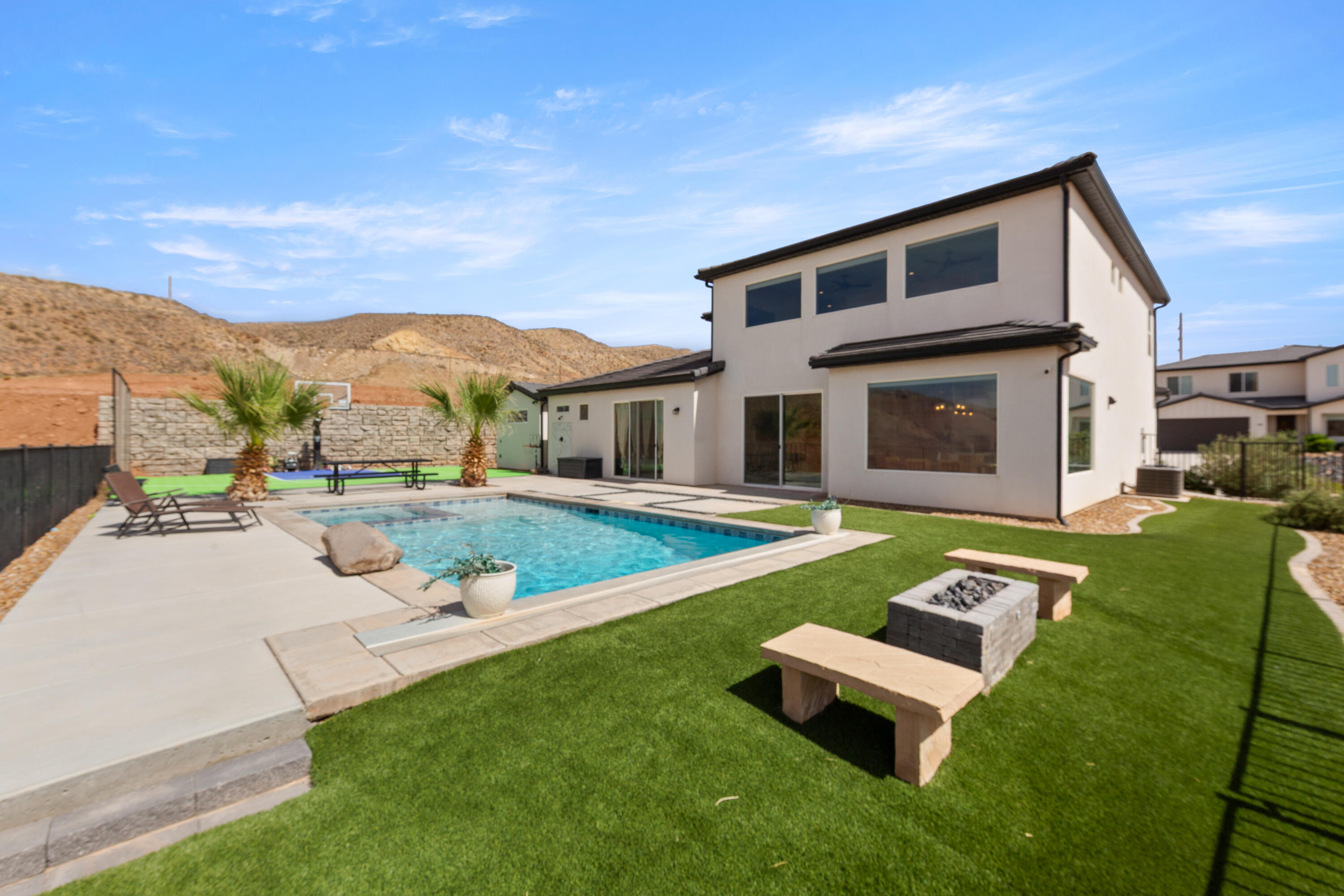 COTTONWOOD HOLLOW - Residential