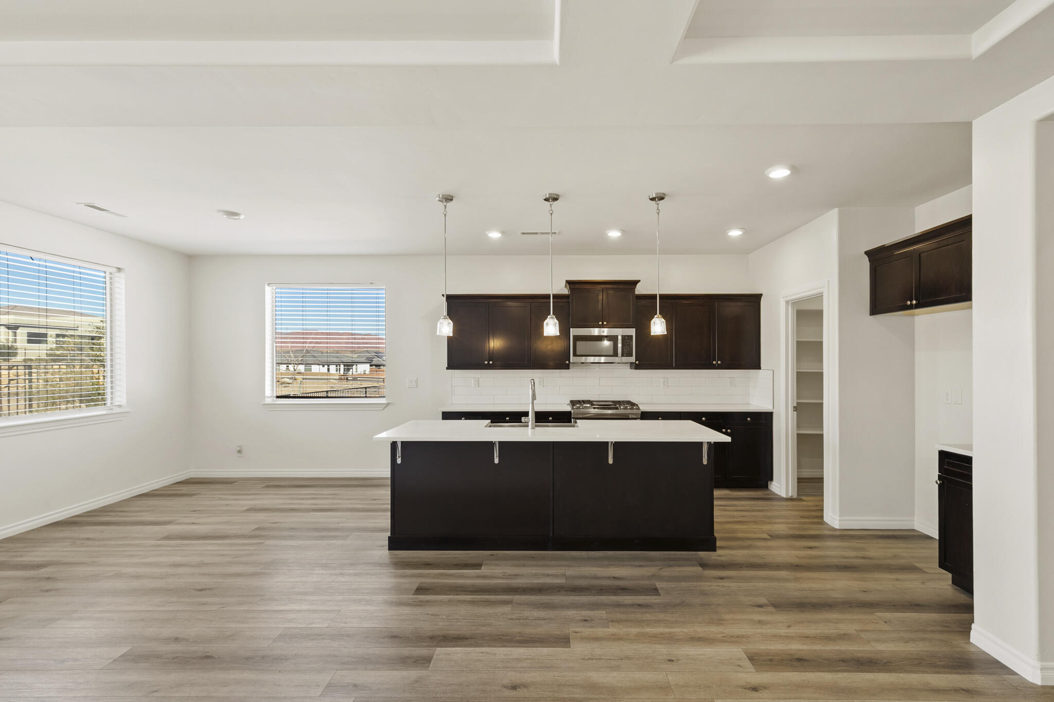 CECITA CREST AT DIVARIO - Residential
