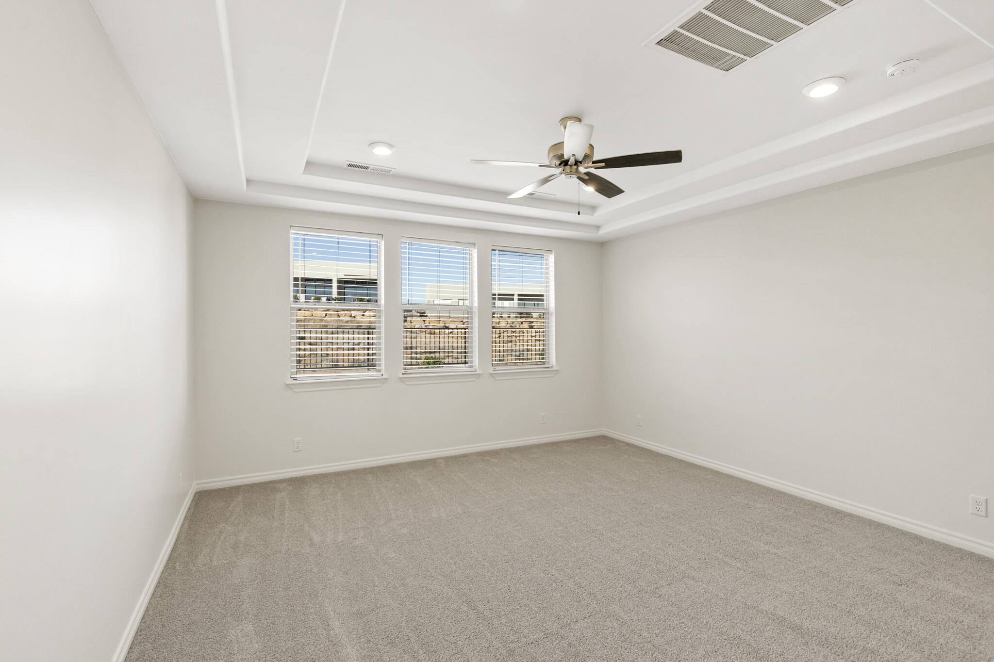 CECITA CREST AT DIVARIO - Residential