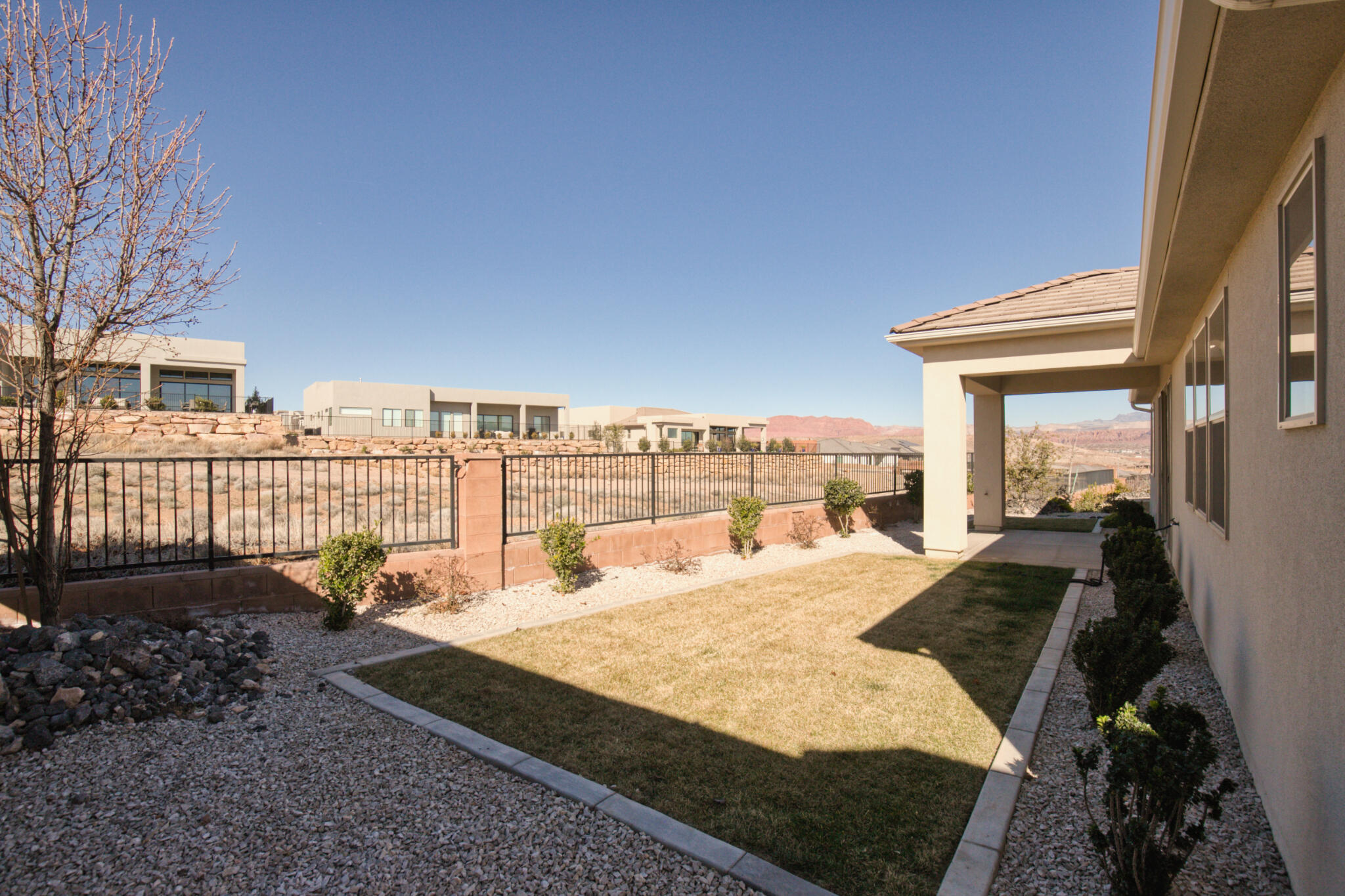 CECITA CREST AT DIVARIO - Residential