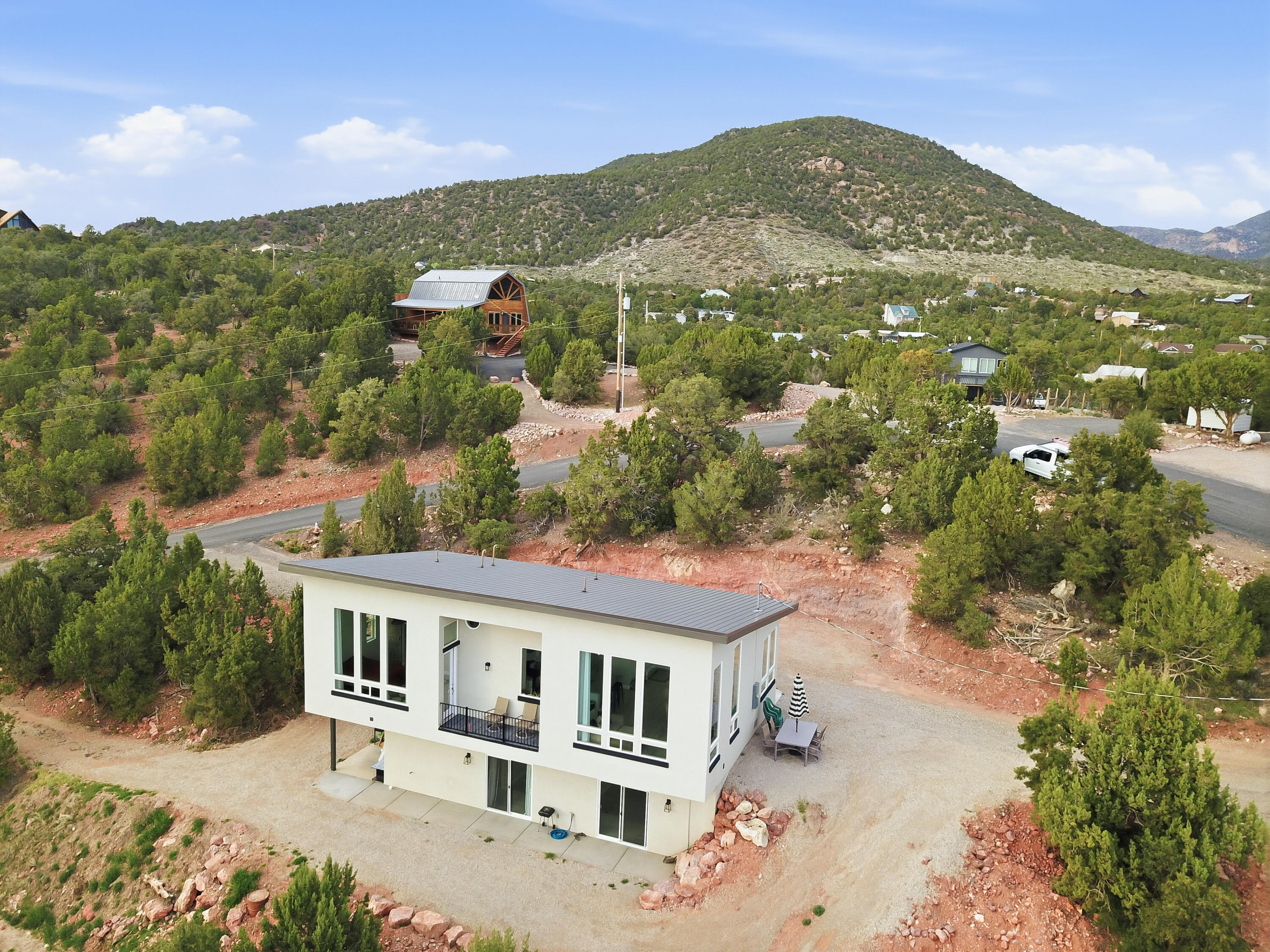 DIXIE DEER ESTATES - Residential