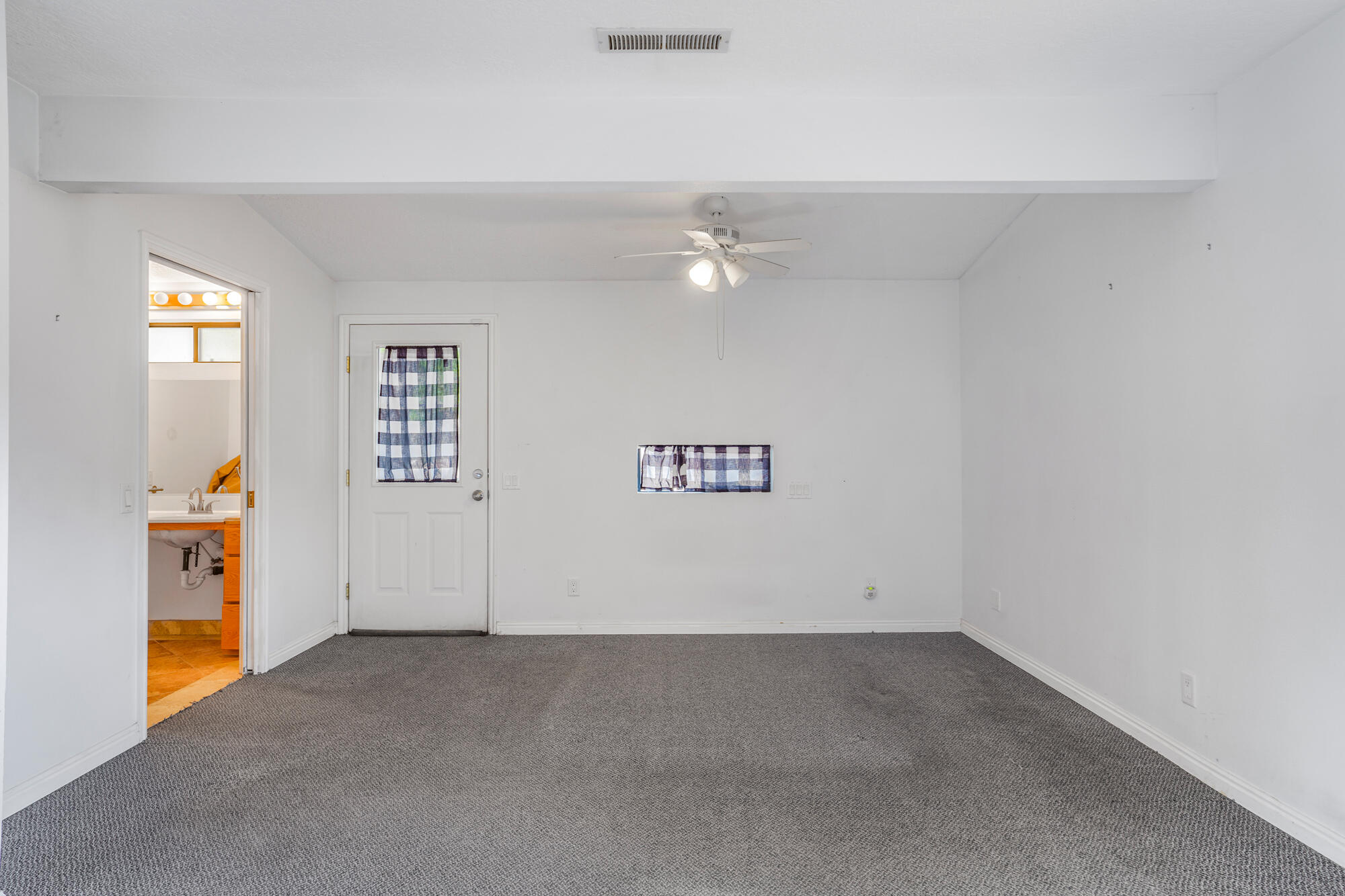 HURRICANE TOWNSITE - Residential
