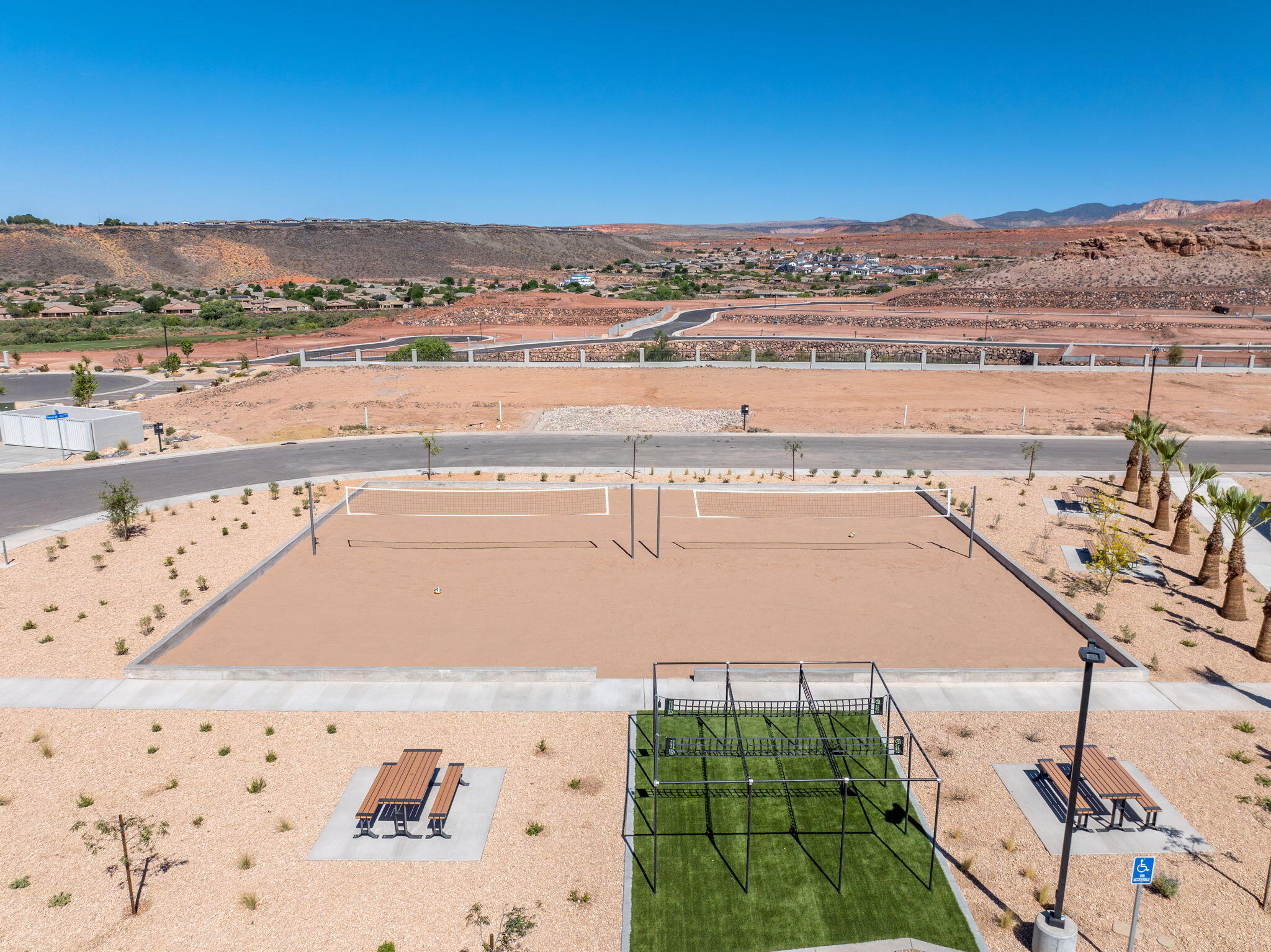 CLUB AT CORAL CANYON - Residential