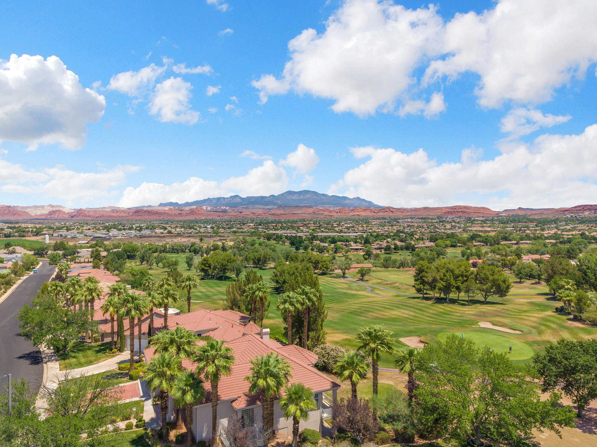 SANTA MARIA AT SUNBROOK - Residential