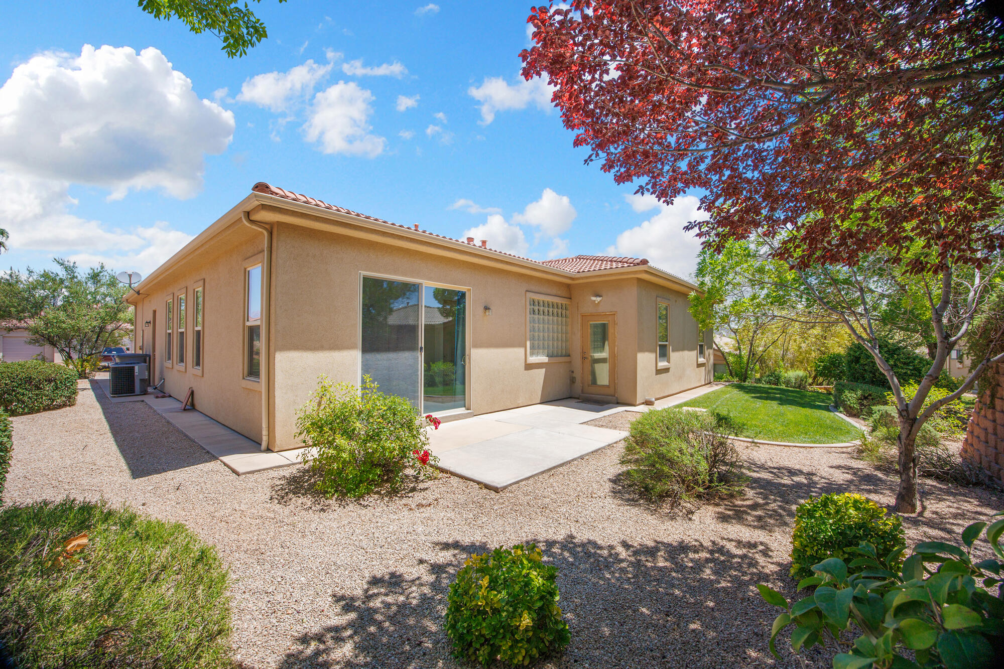 SANTA MARIA AT SUNBROOK - Residential