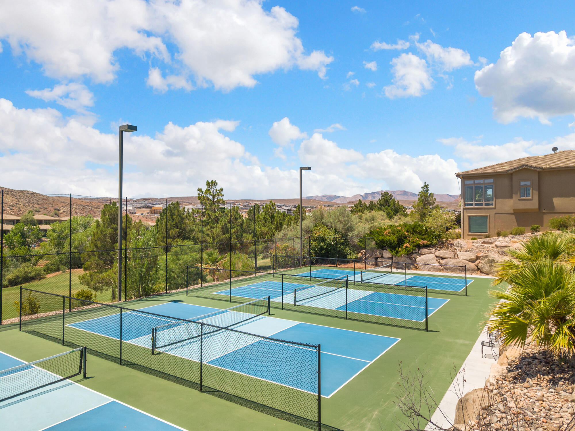 SANTA MARIA AT SUNBROOK - Residential