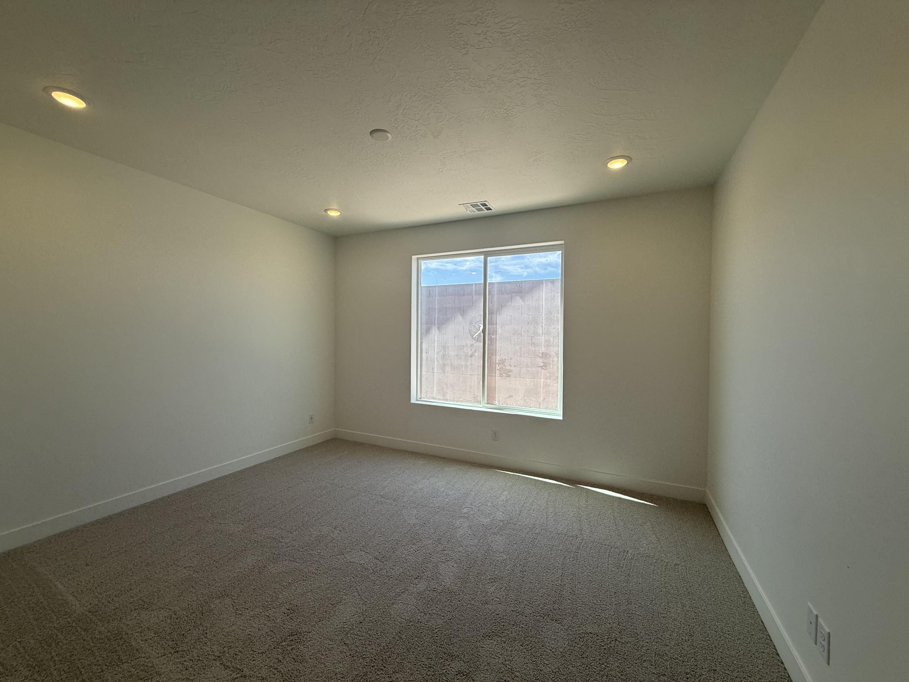 LEGACY AT SAND HOLLOW - Residential