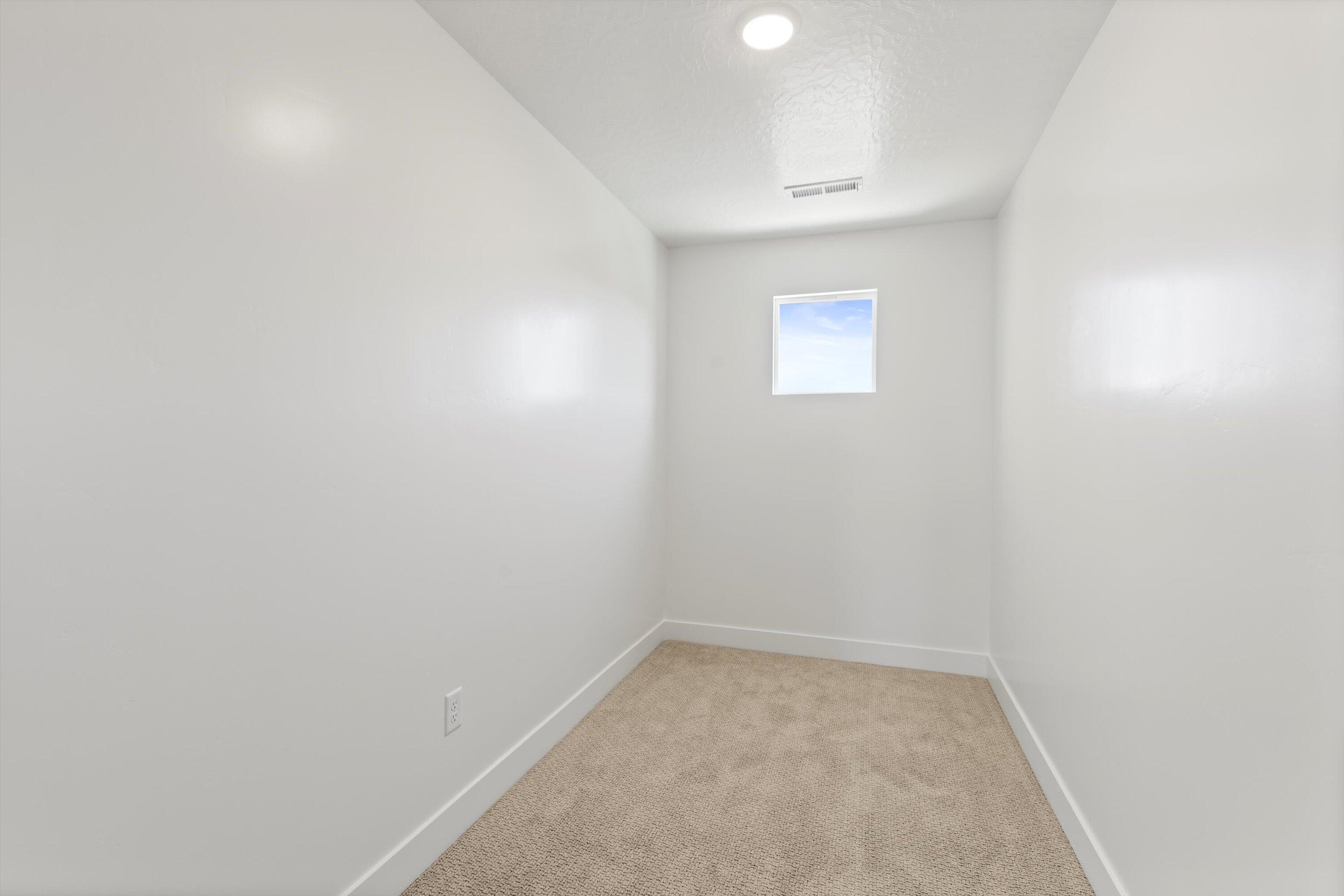 STRAWBERRY FIELDS ESTATES - Residential