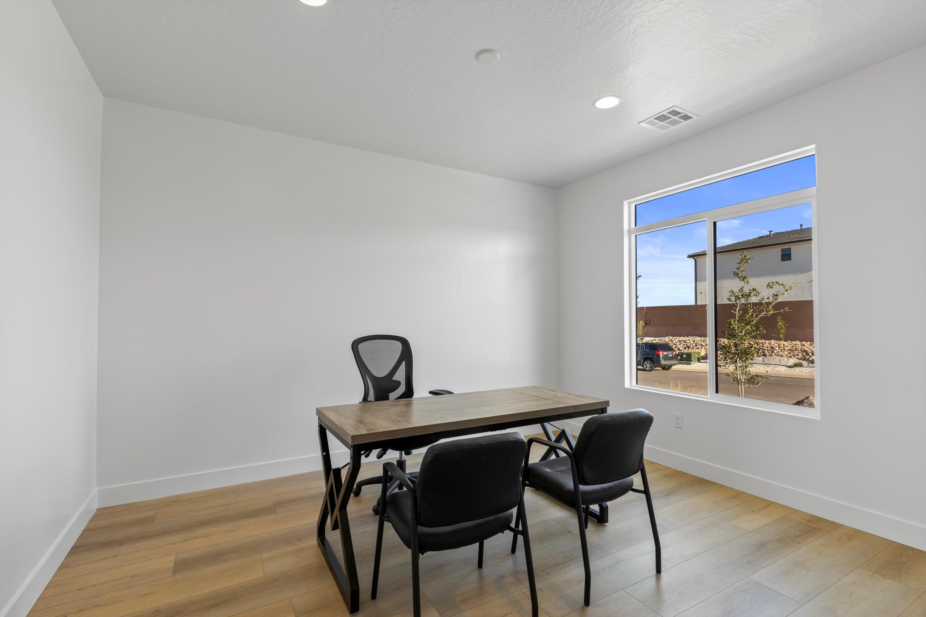 STRAWBERRY FIELDS ESTATES - Residential