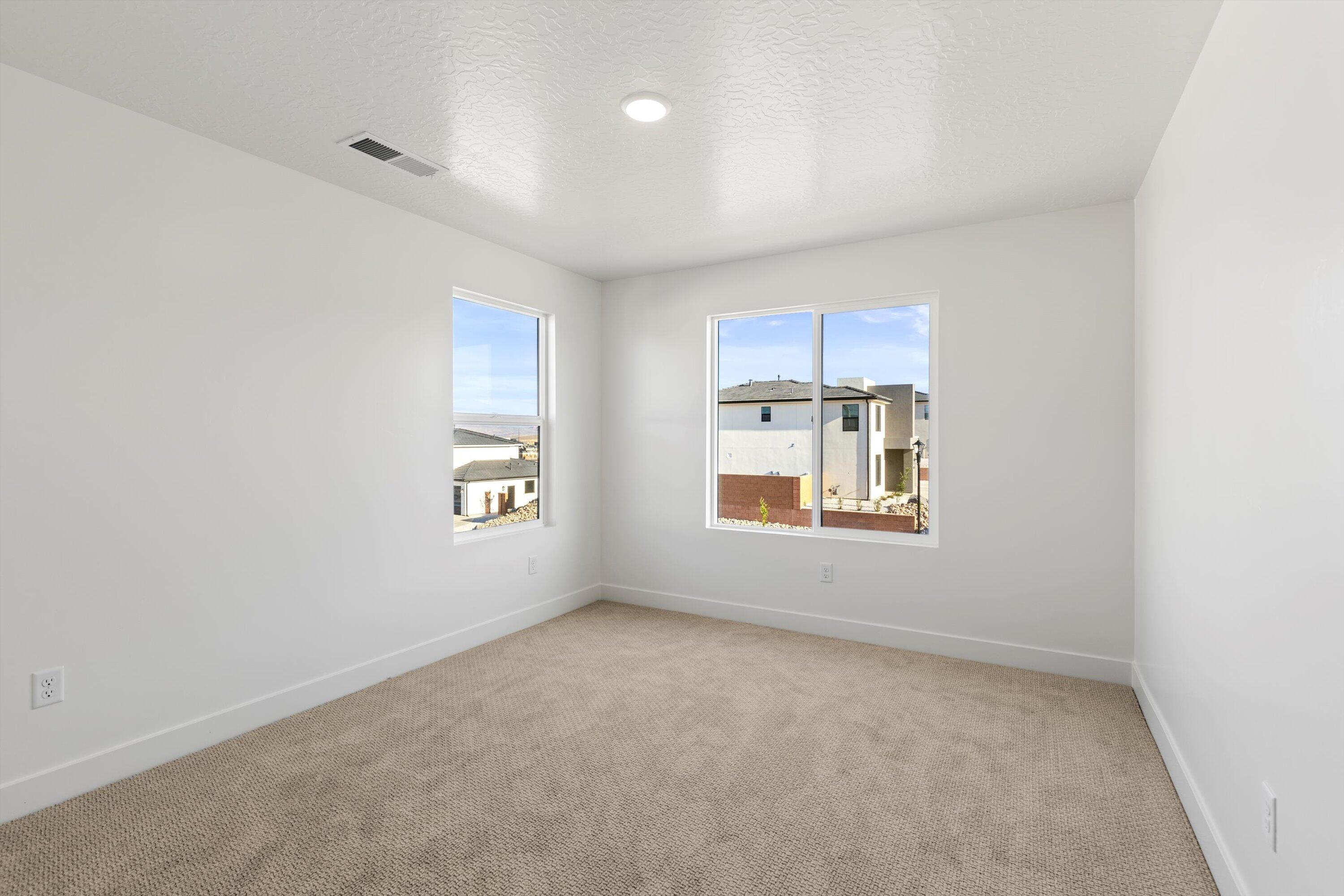 STRAWBERRY FIELDS ESTATES - Residential
