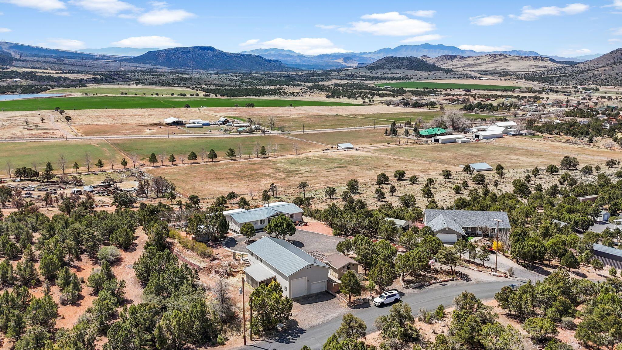 DIXIE DEER ESTATES - Residential