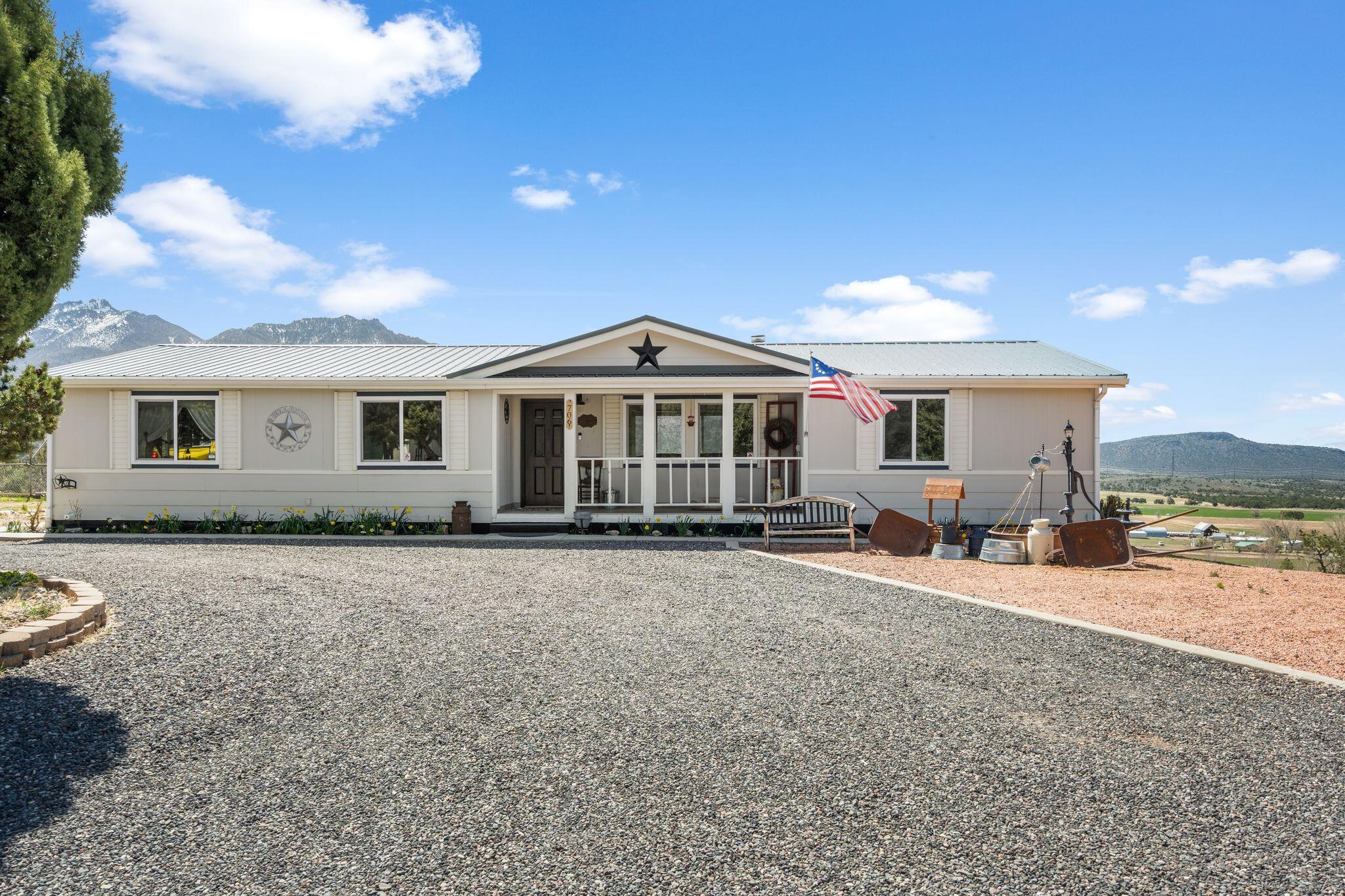 DIXIE DEER ESTATES - Residential