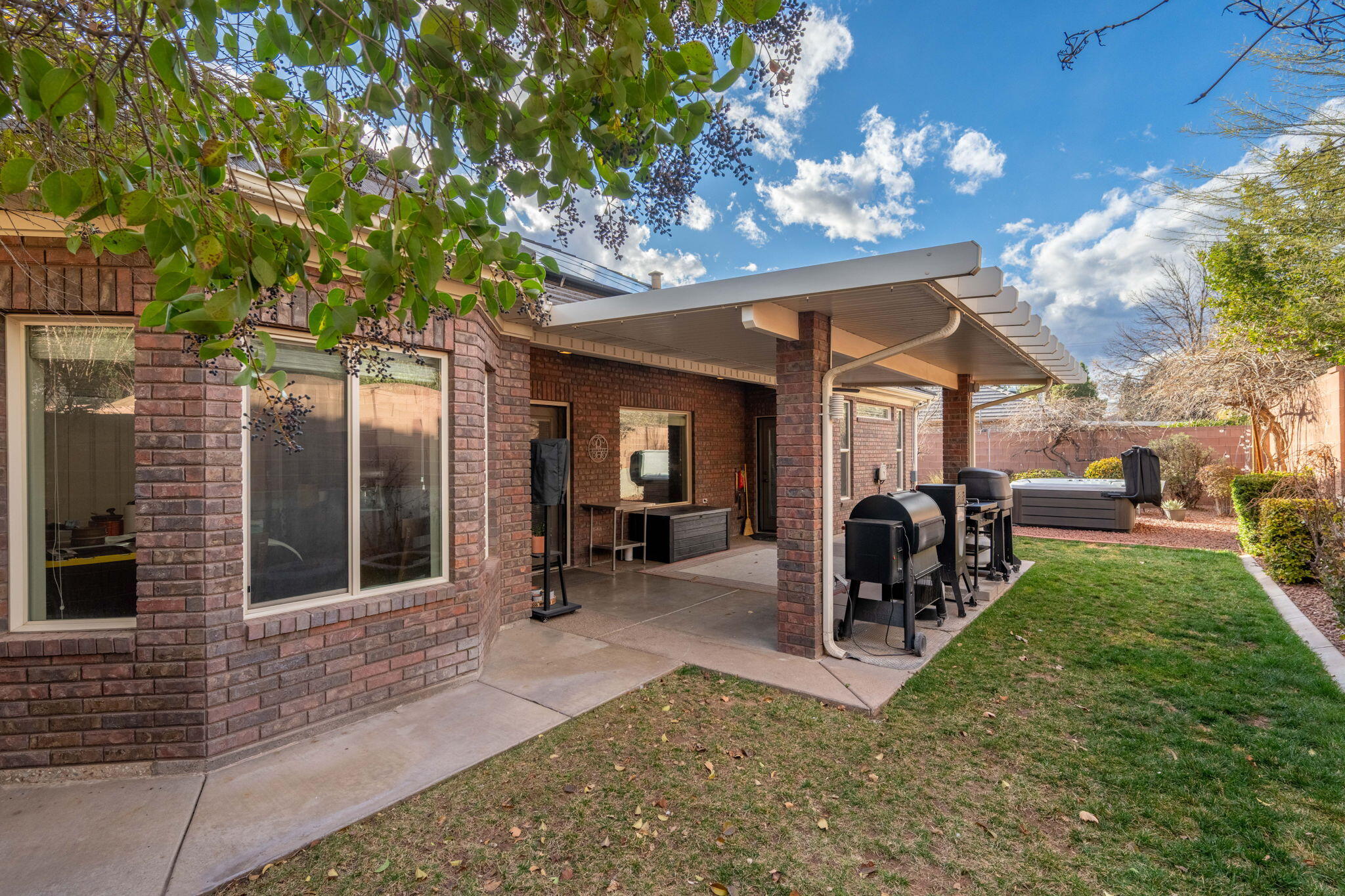 COVENTRY LANE TOWNHOMES - Residential