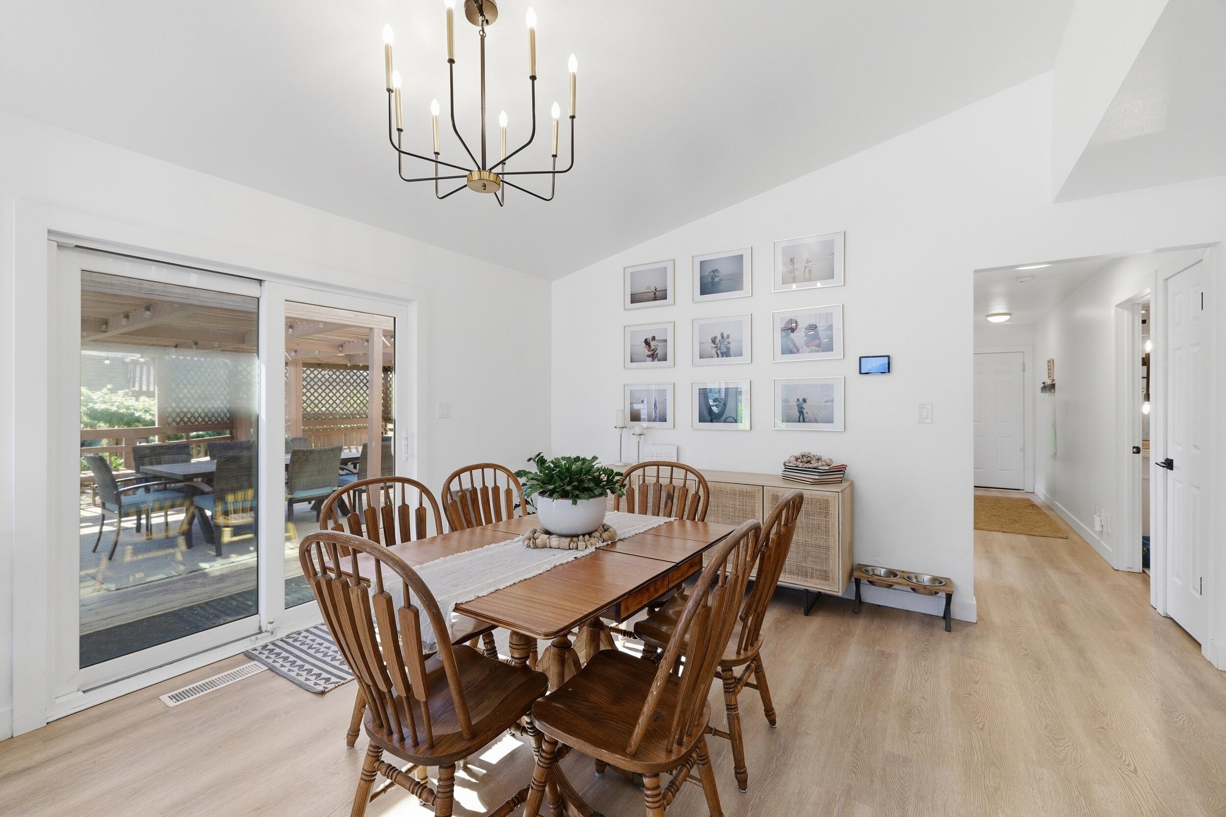 WINCHESTER HILLS - Residential