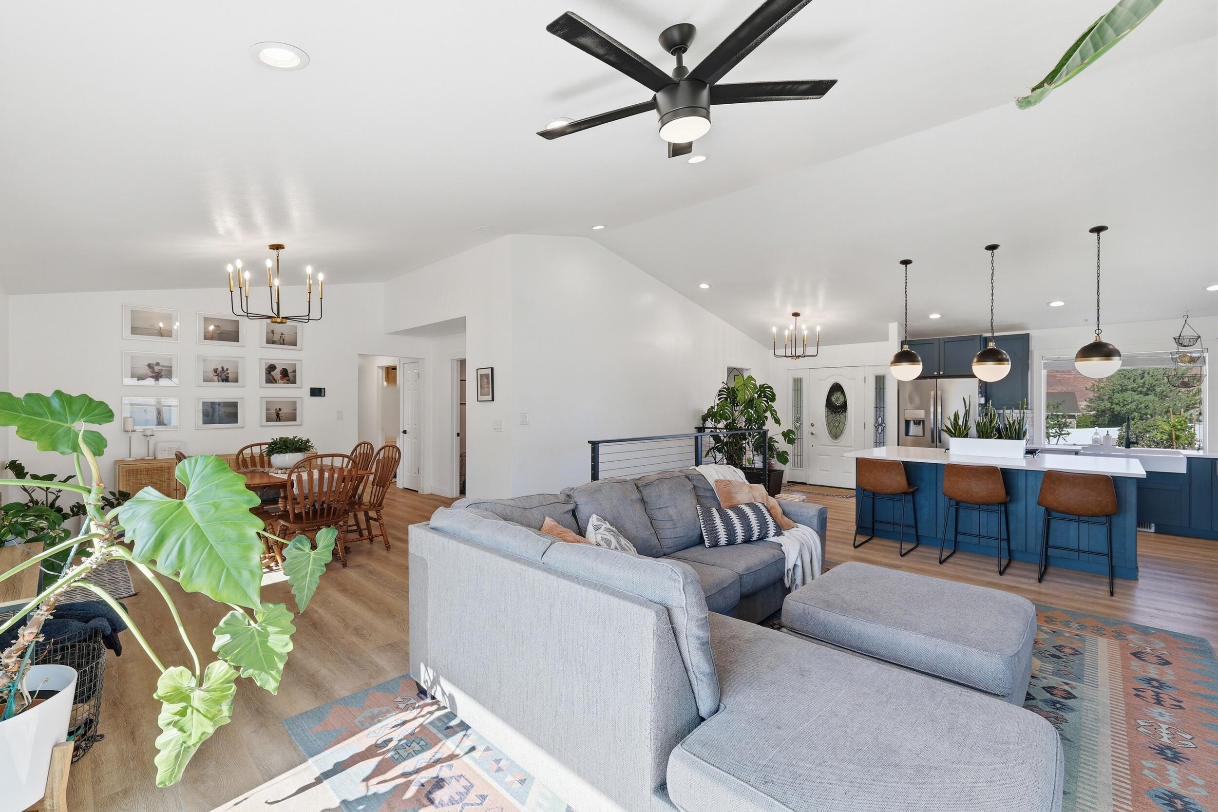 WINCHESTER HILLS - Residential