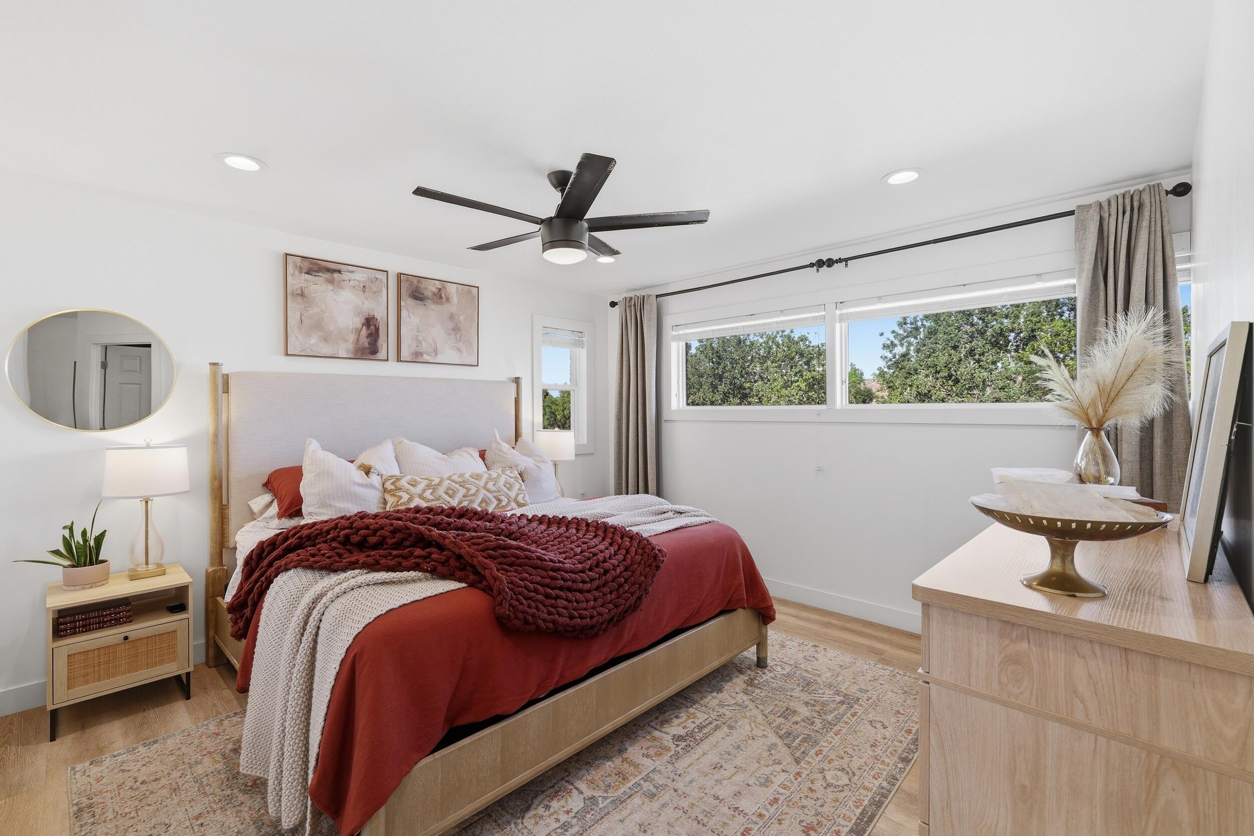 WINCHESTER HILLS - Residential